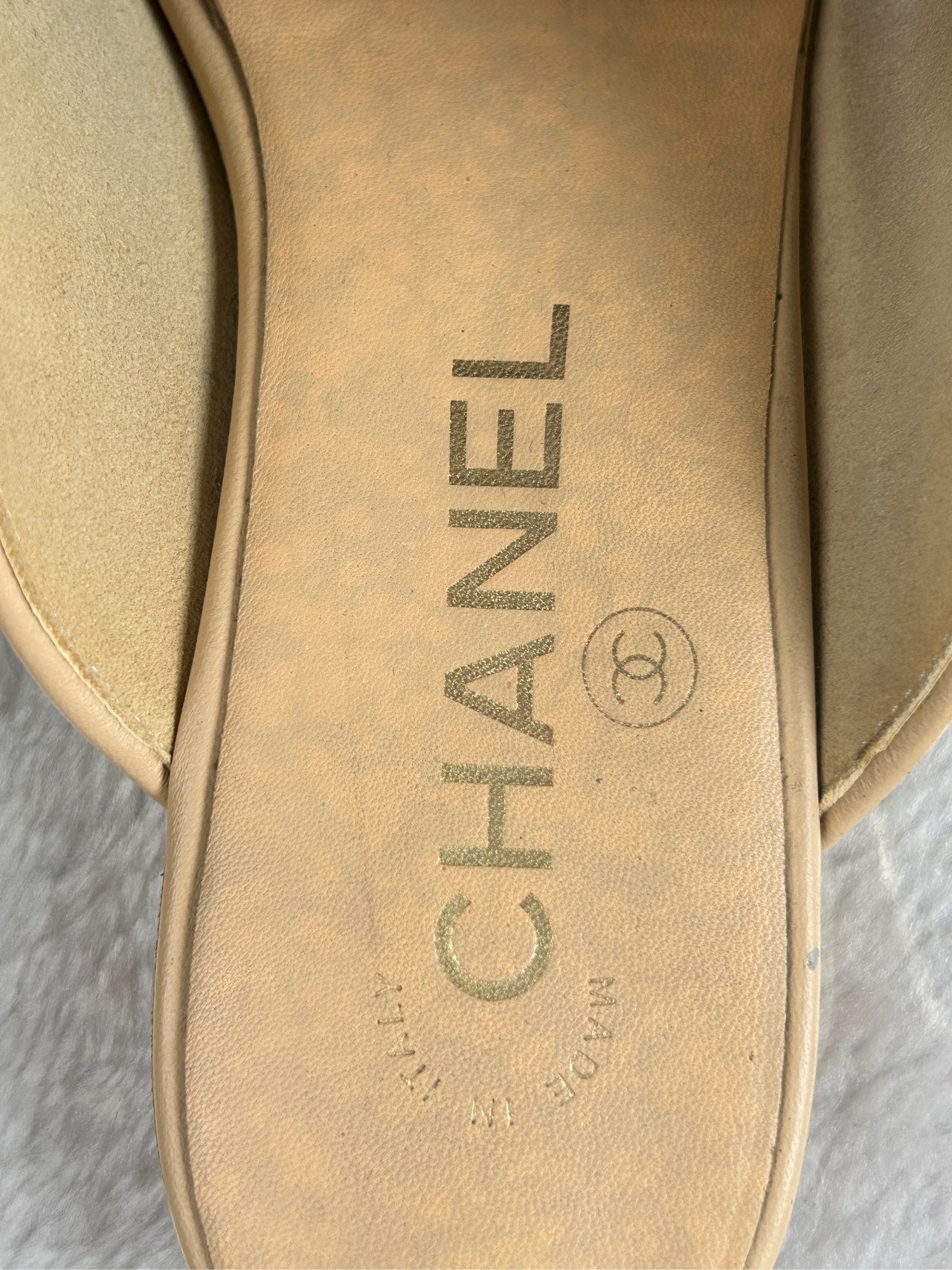 Chanel Flat shoes
