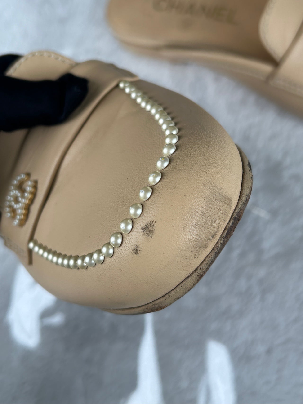 Chanel Flat shoes