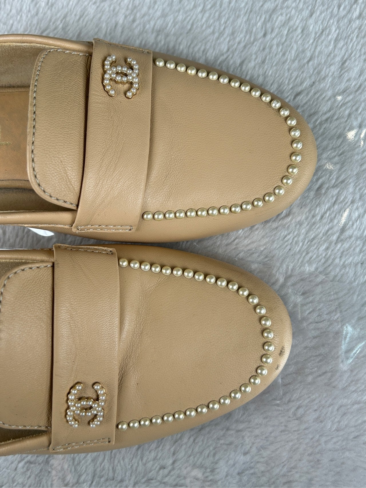Chanel Flat shoes