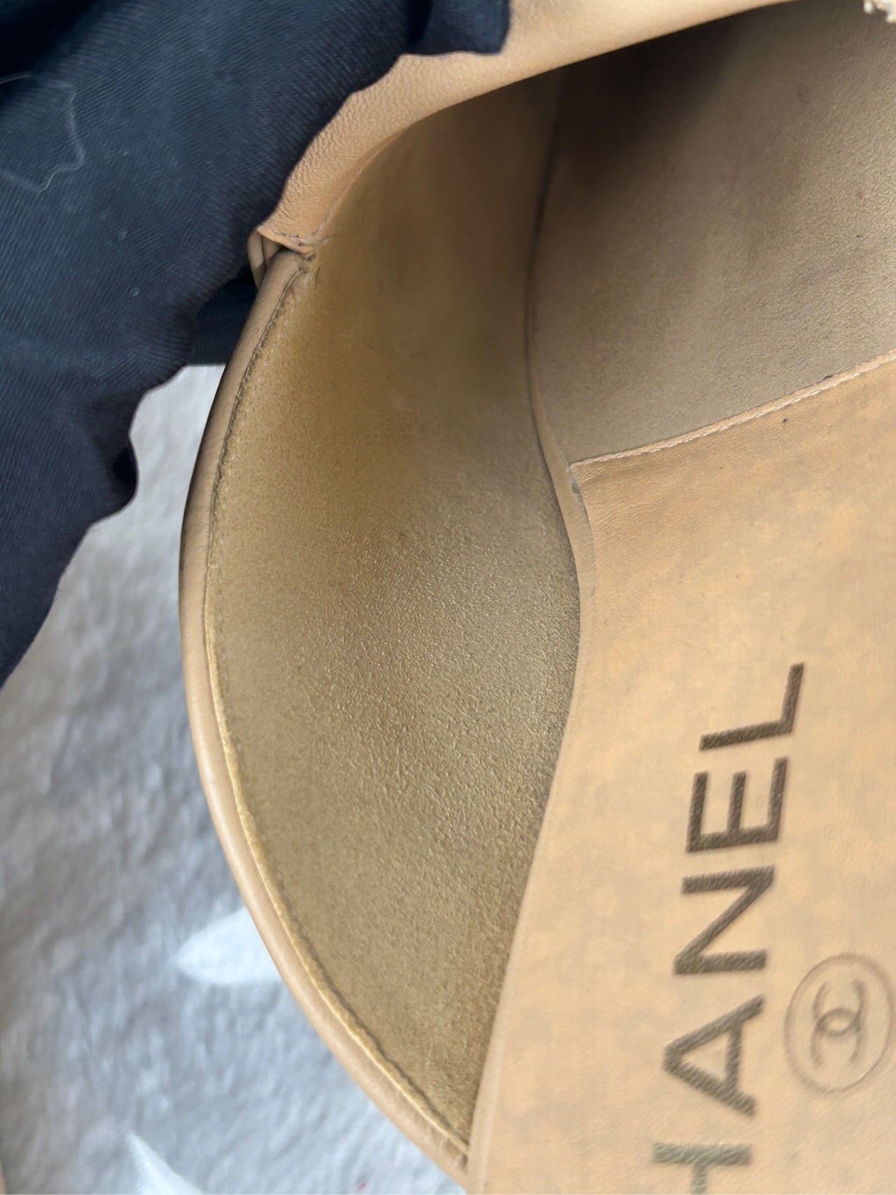 Chanel Flat shoes