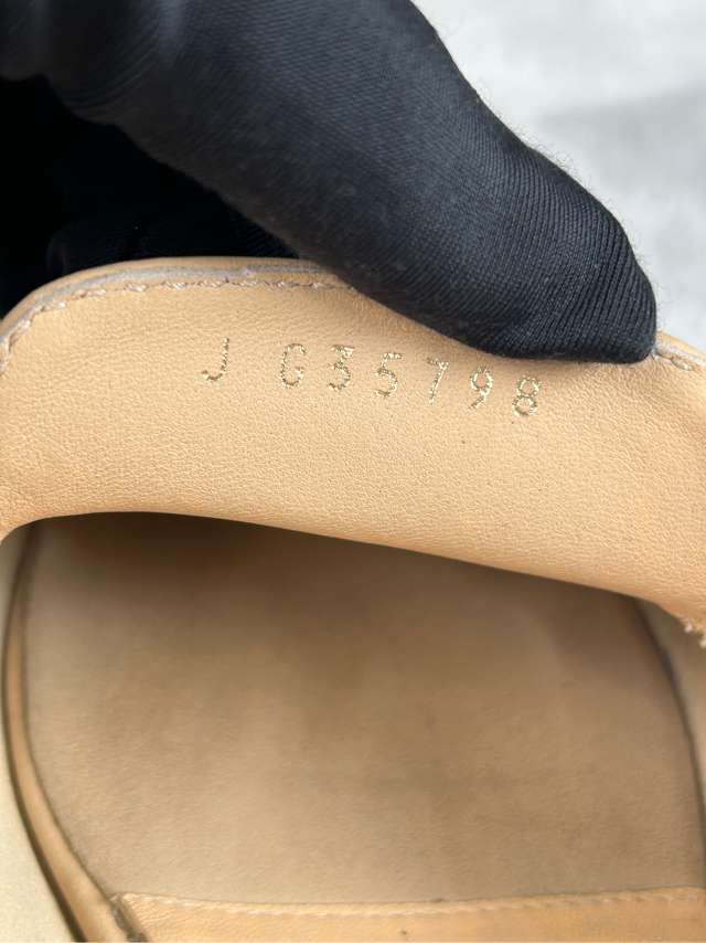 Chanel Flat shoes