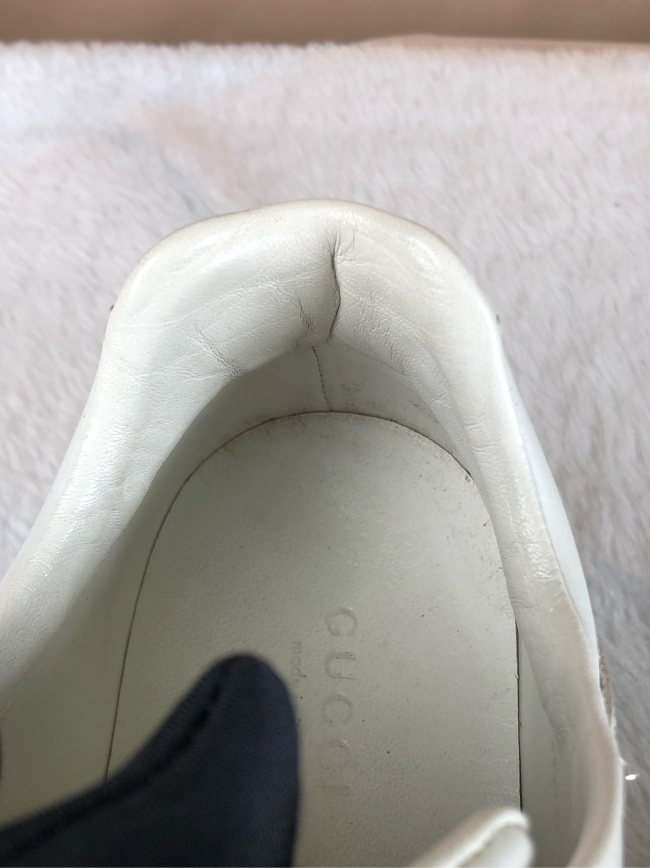 Gucci White Athletic sneakers