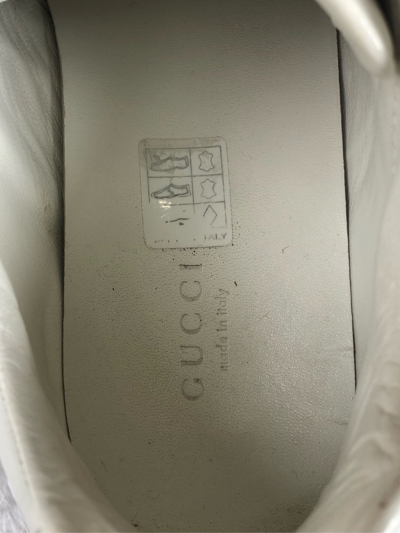 Gucci White Athletic sneakers