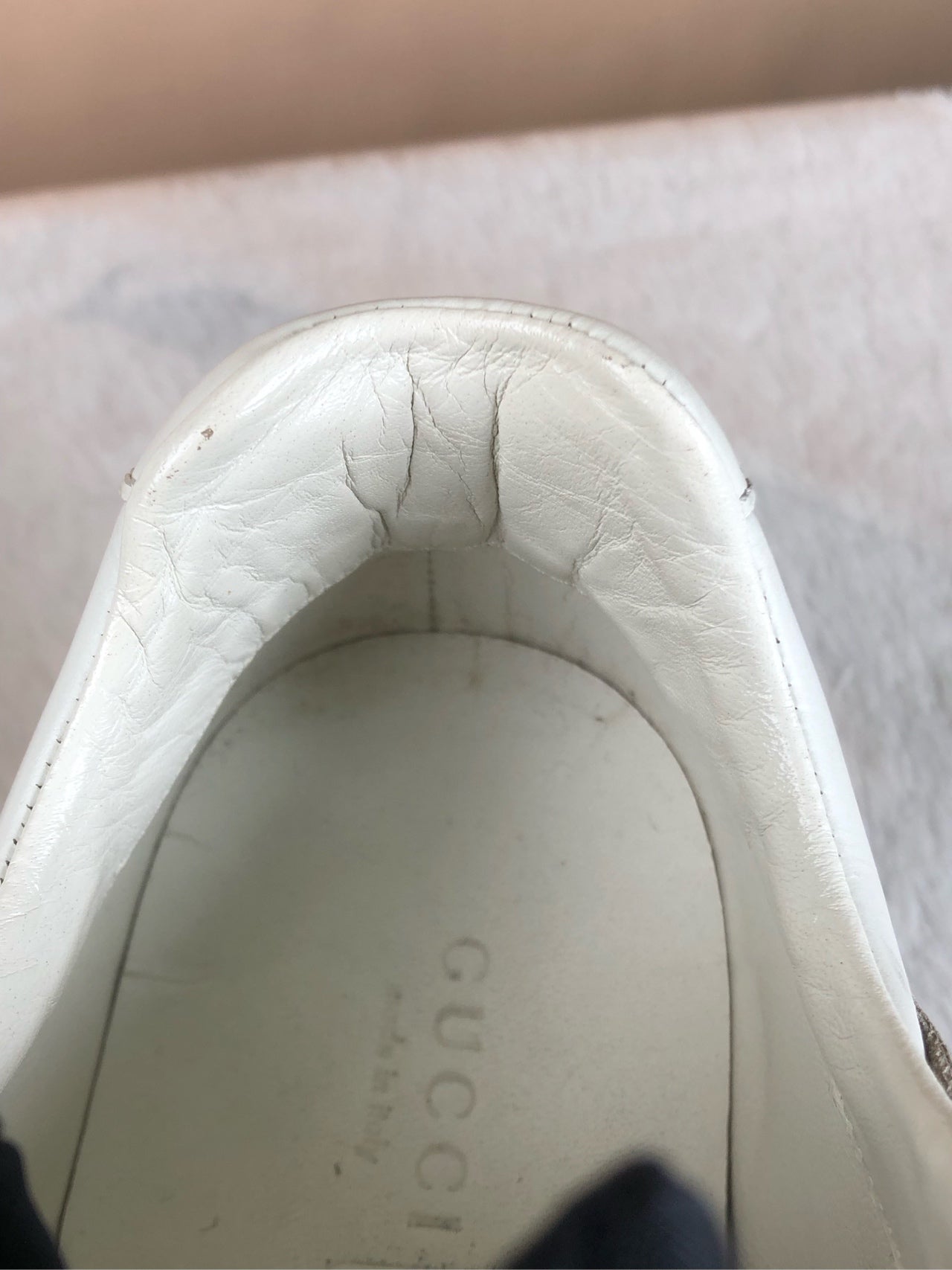 Gucci White Athletic sneakers