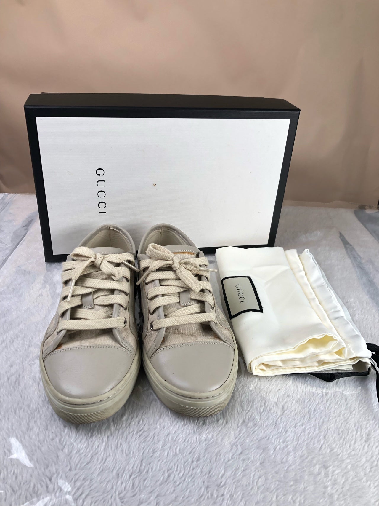 Gucci Skate shoes