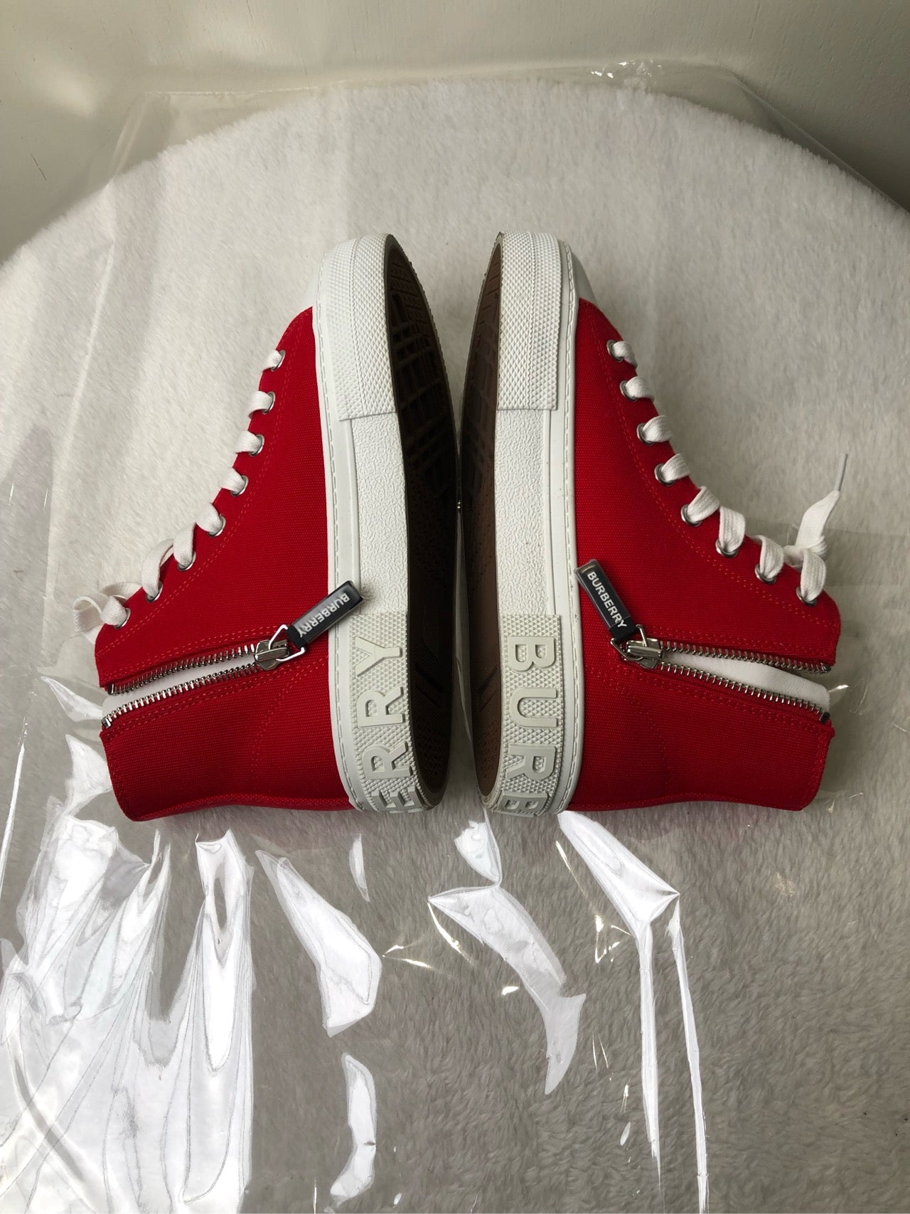 Burberry Canvas Red