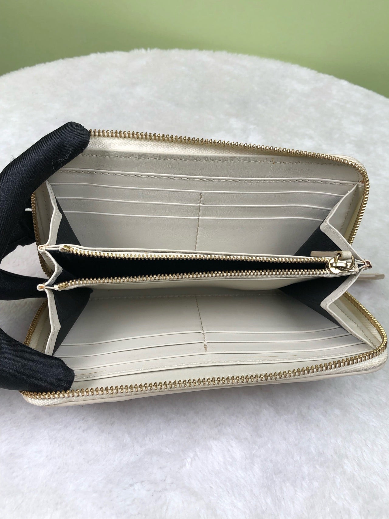 Burberry White