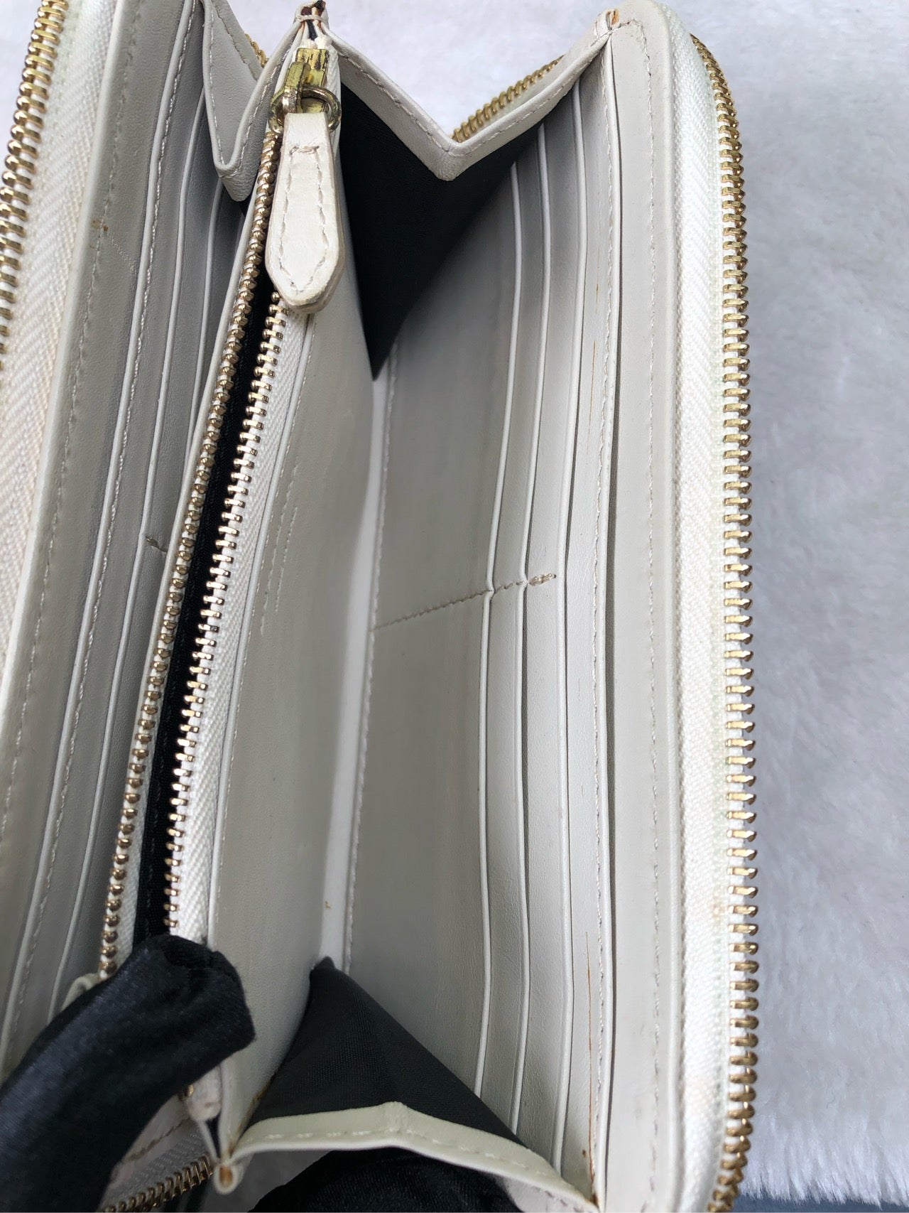 Burberry White