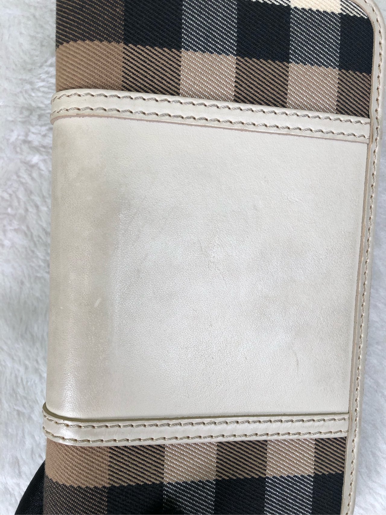 Burberry White