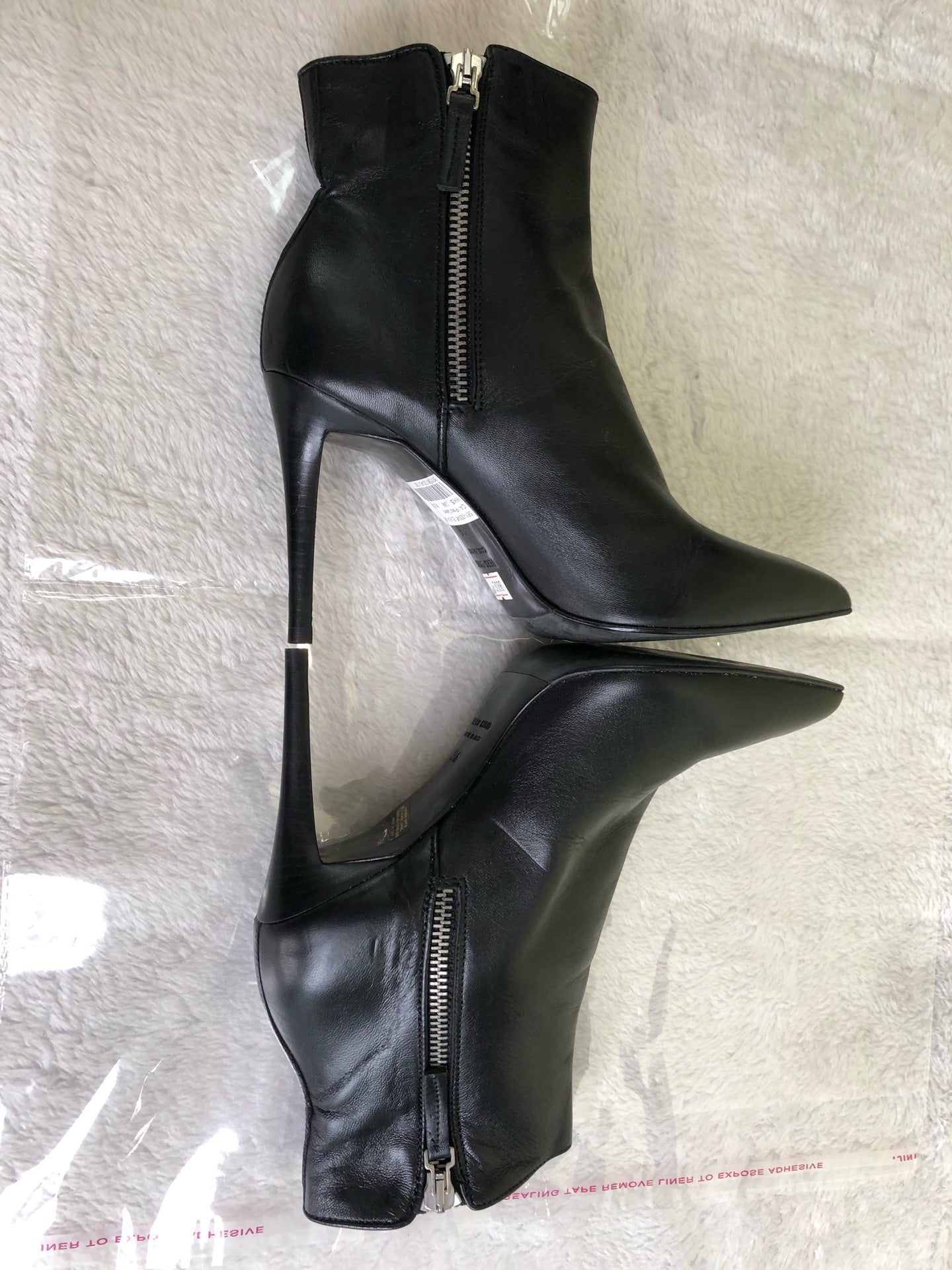空白 Black Ankle boots