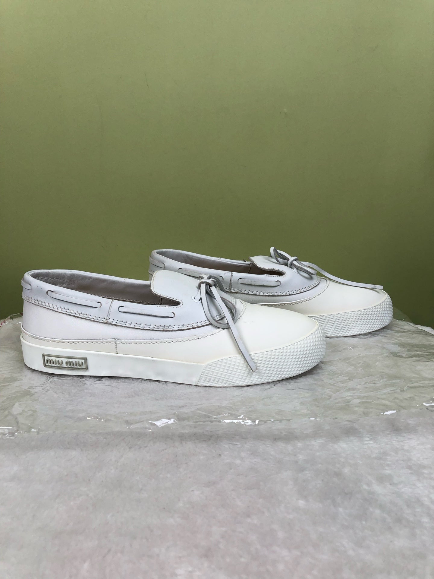 Miu Miu White Lifestyle sneakers
