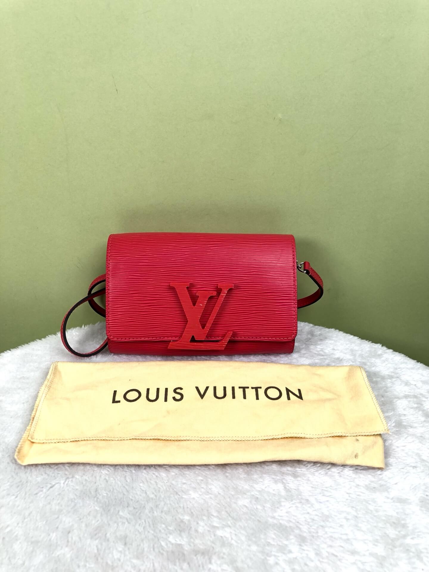 Louis Vuitton Pink Epi Leather Shoulder Crossbody Bag
