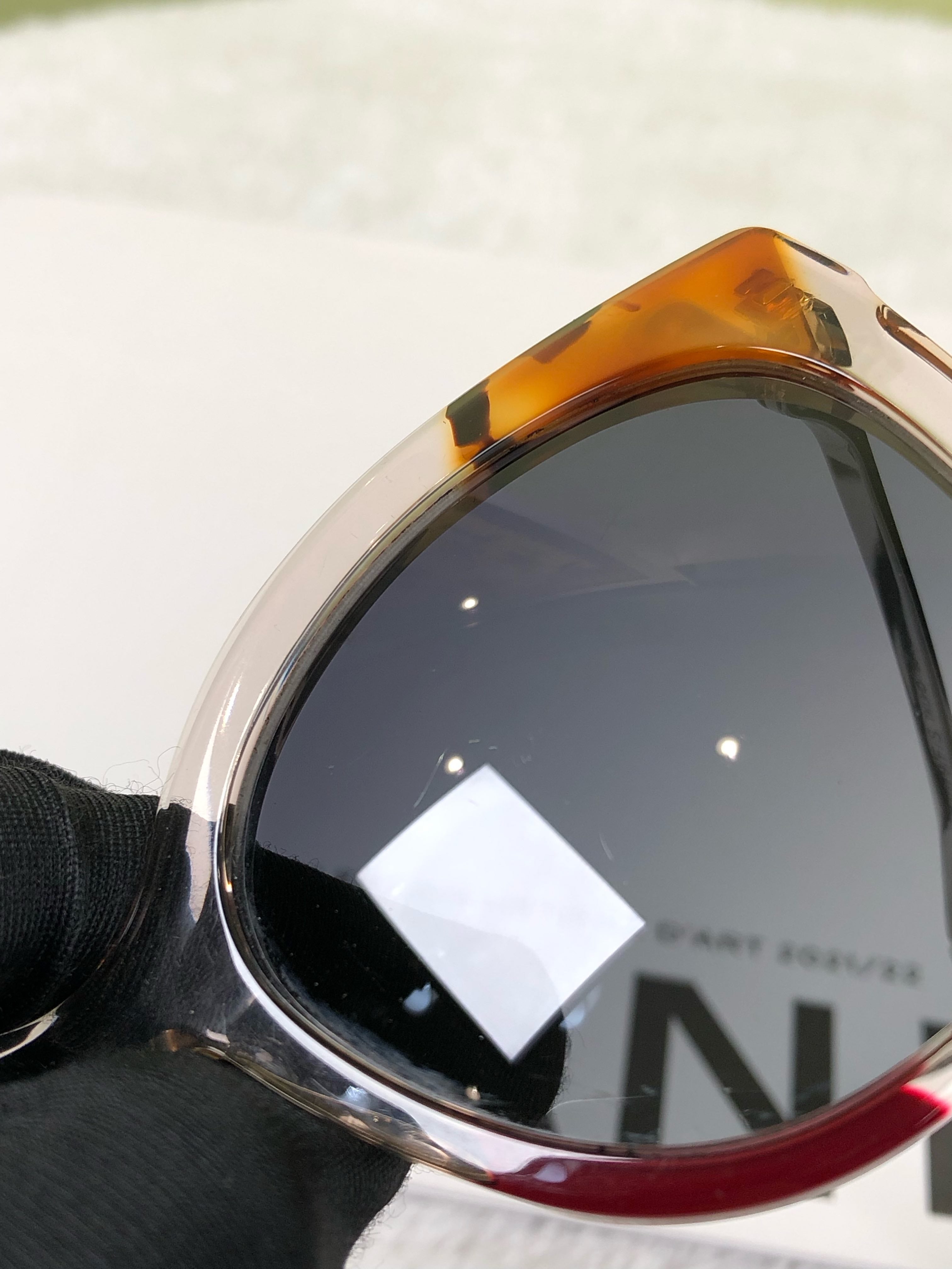 空白 Sunglasses