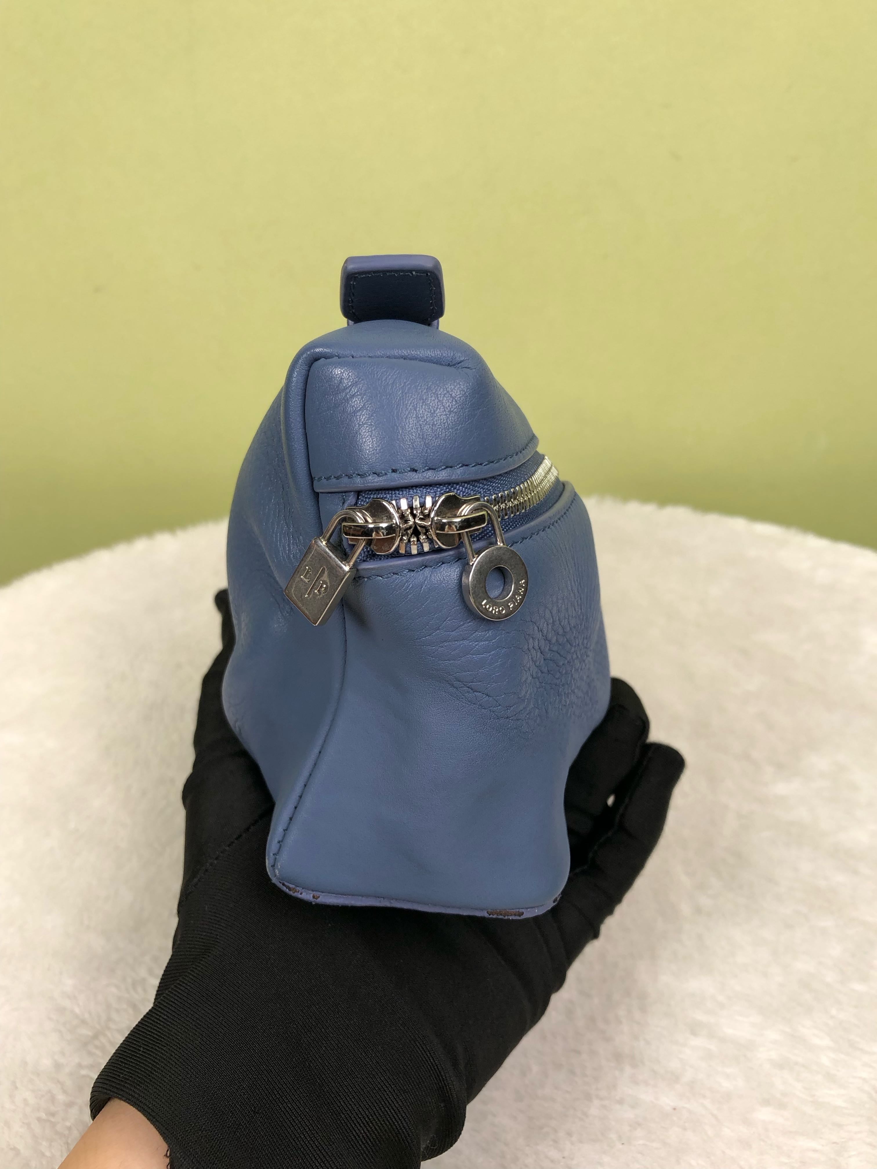 空白 Blue Crossbody
