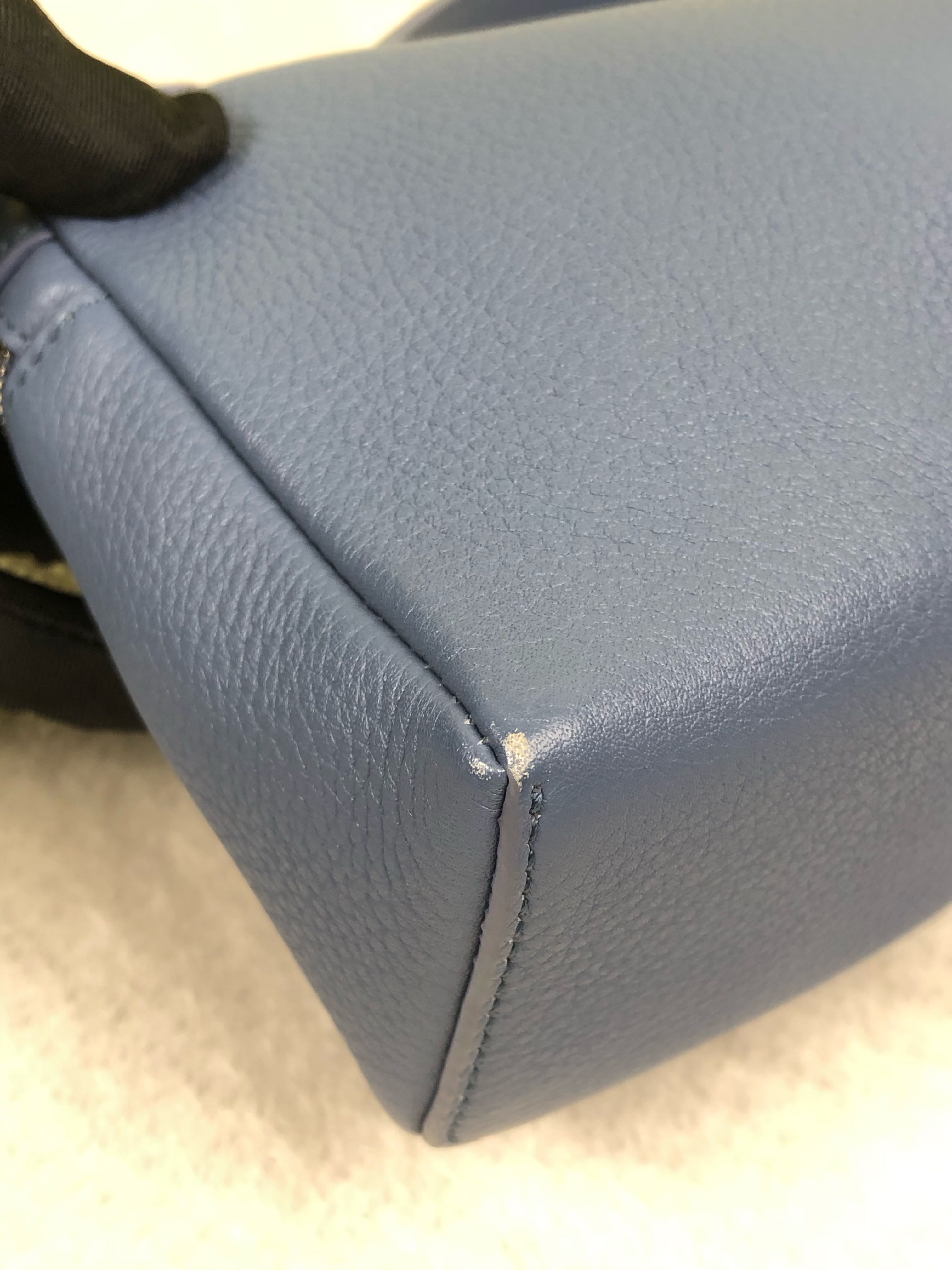 空白 Blue Crossbody
