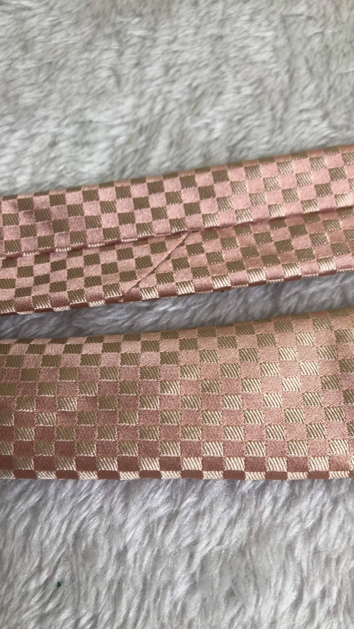 Louis Vuitton Pink Necktie