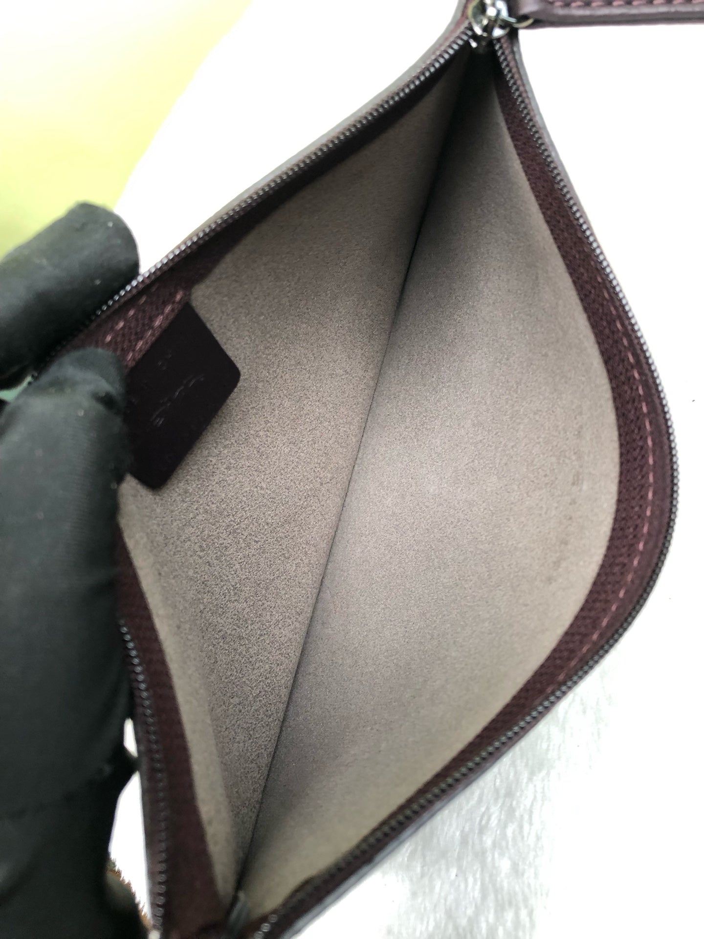 空白 Purple Clutch