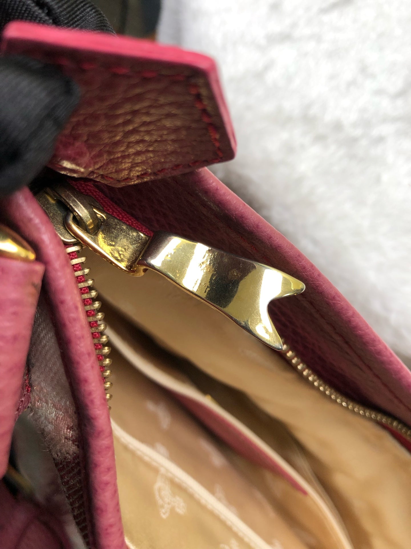 空白 Pink Crossbody