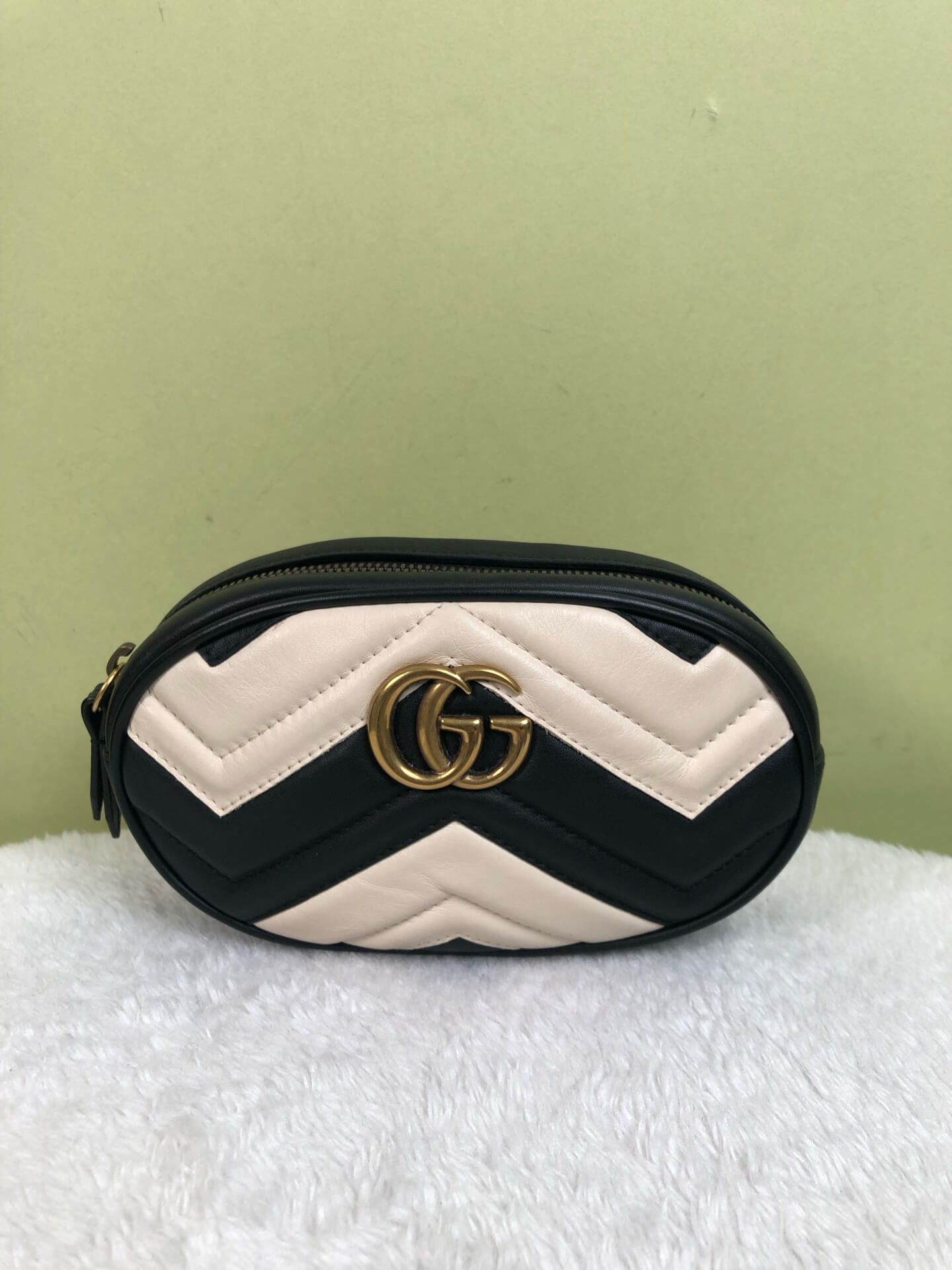 Gucci Black and White Marmont Belt Bag