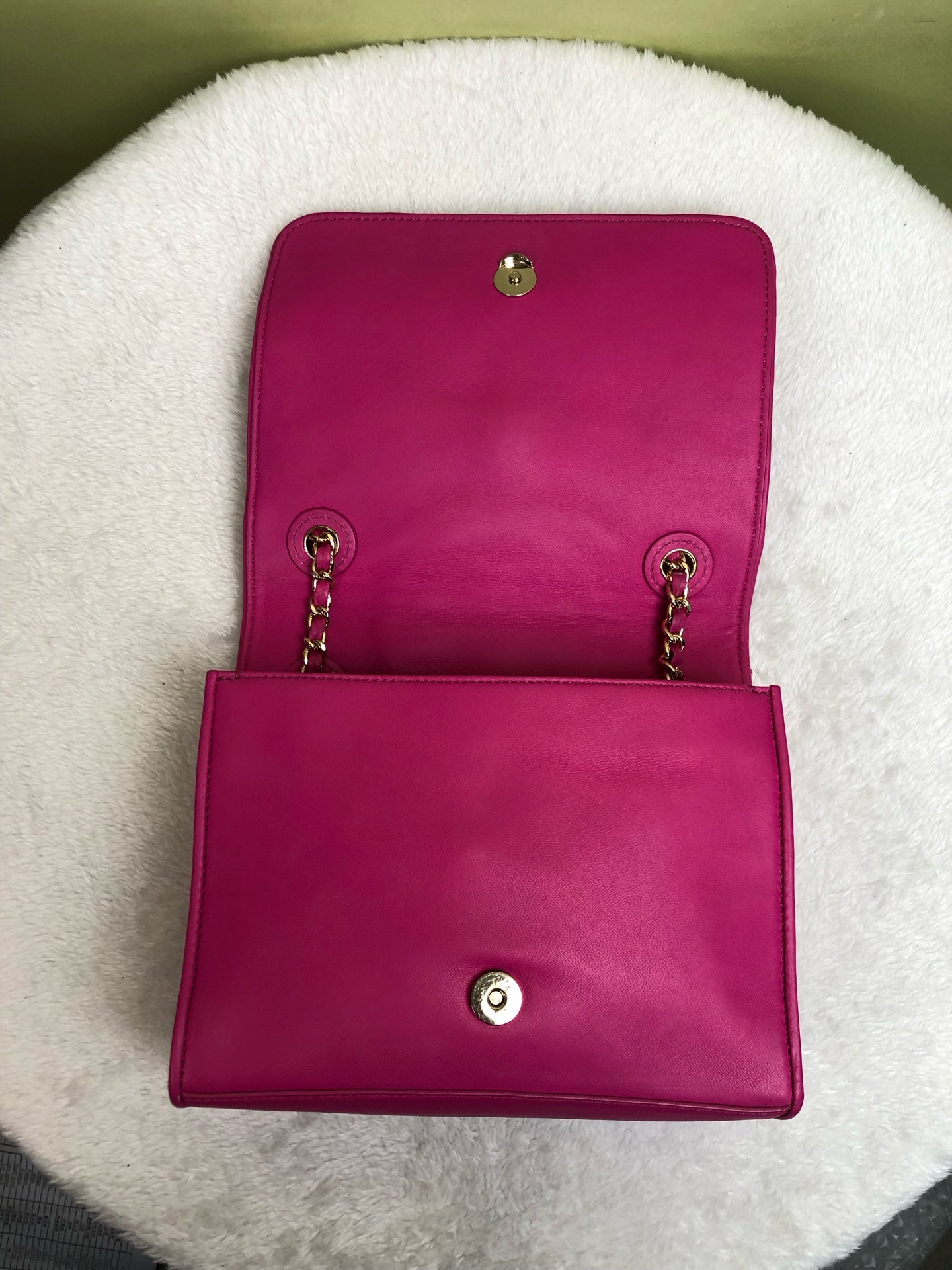 空白 Red Shoulder Bag