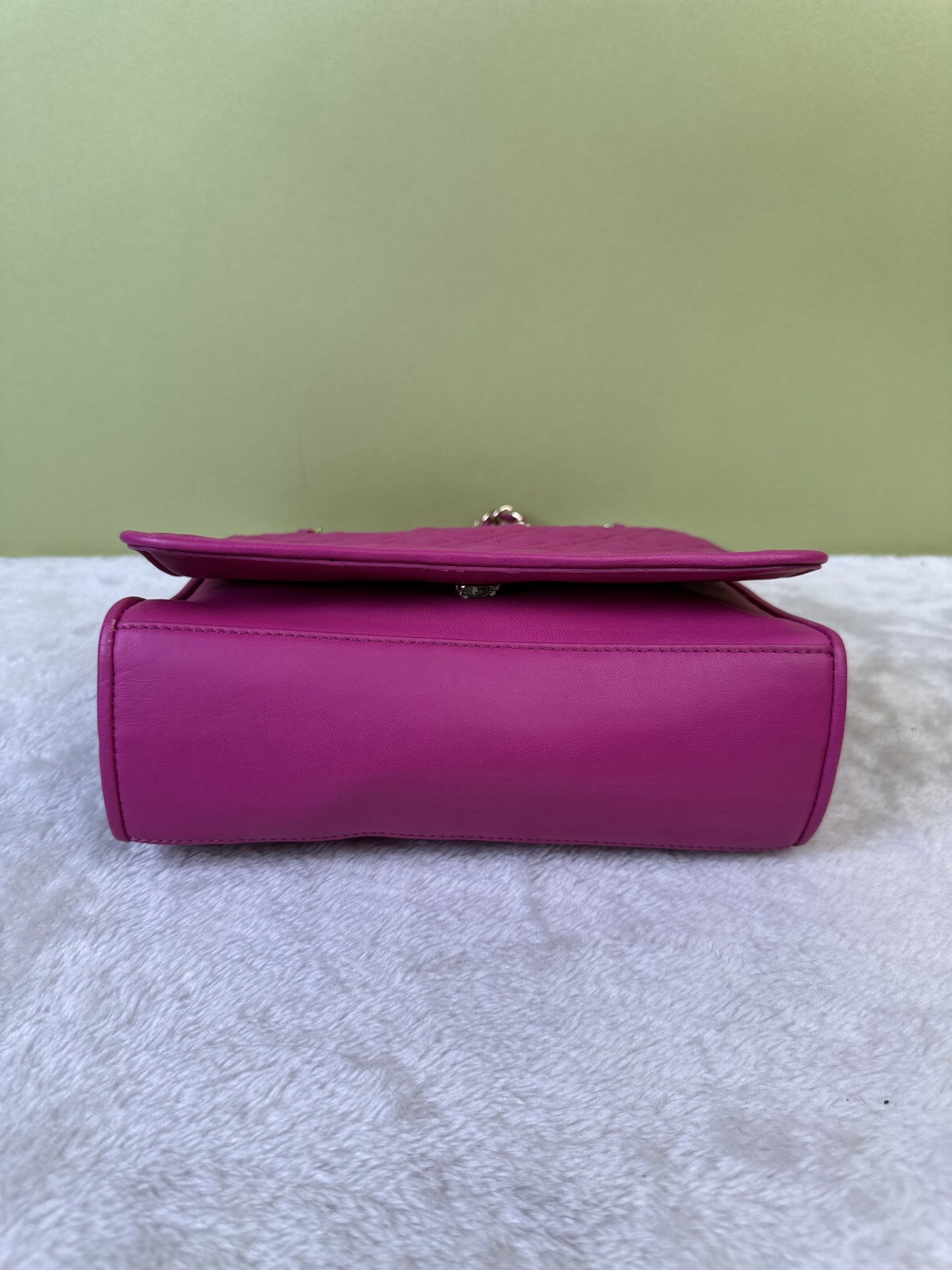 空白 Red Shoulder Bag