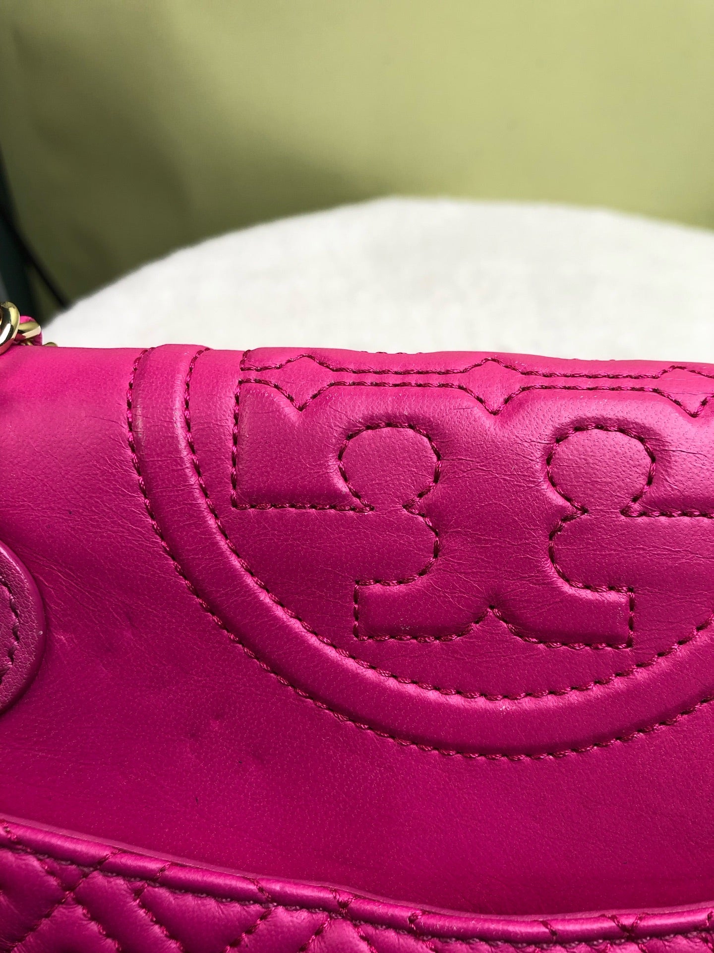 空白 Red Shoulder Bag
