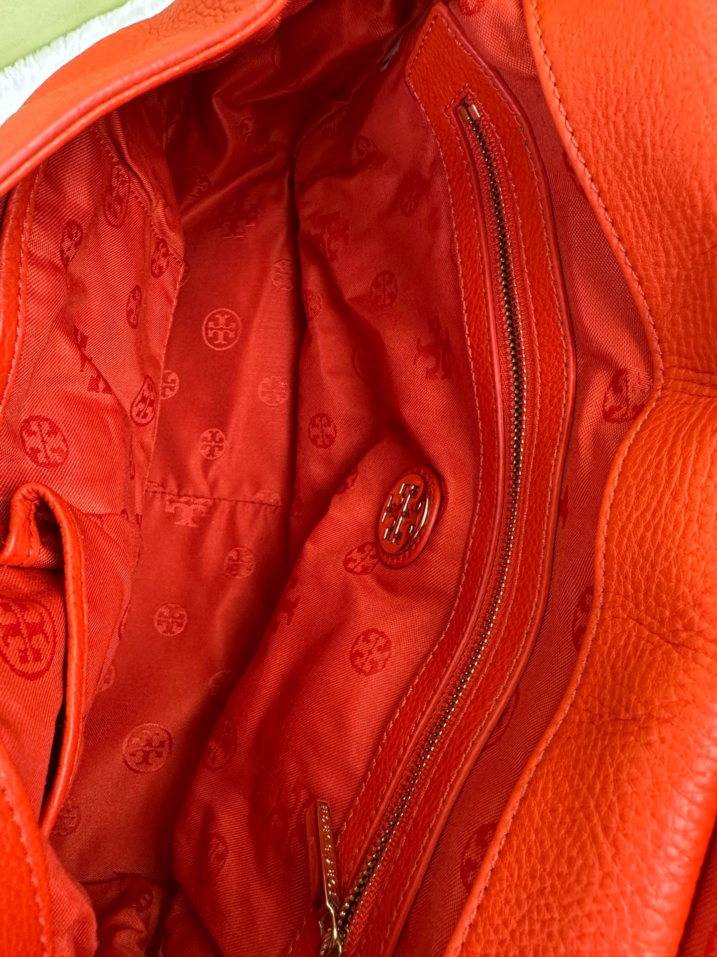 空白 Orange