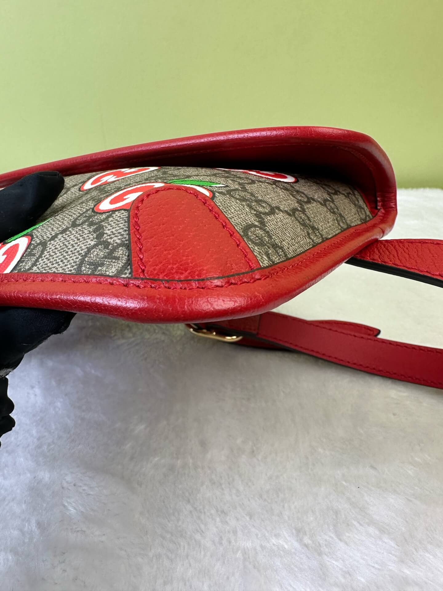 Gucci GG Supreme Belt Bag