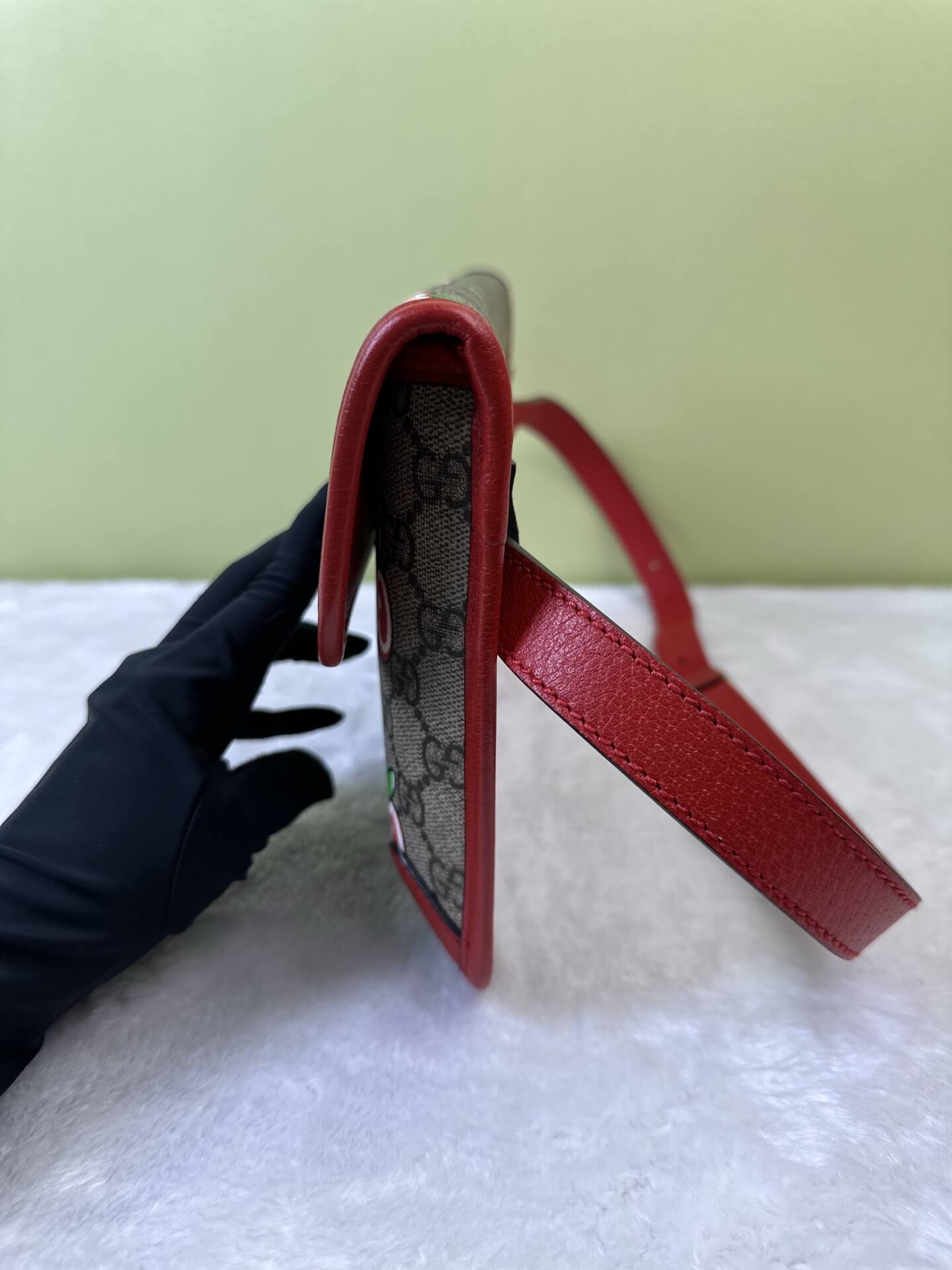 Gucci GG Supreme Belt Bag