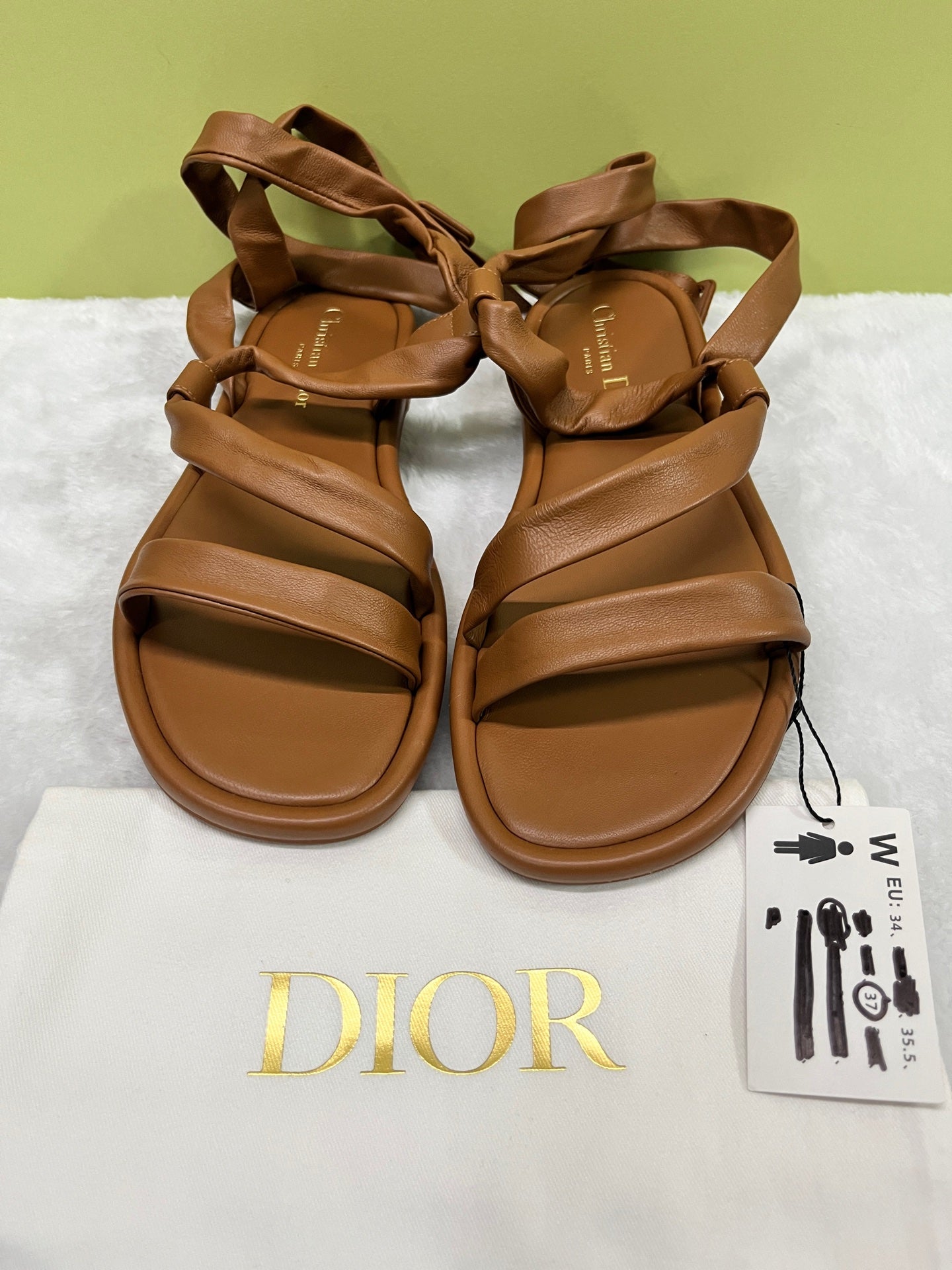 Dior