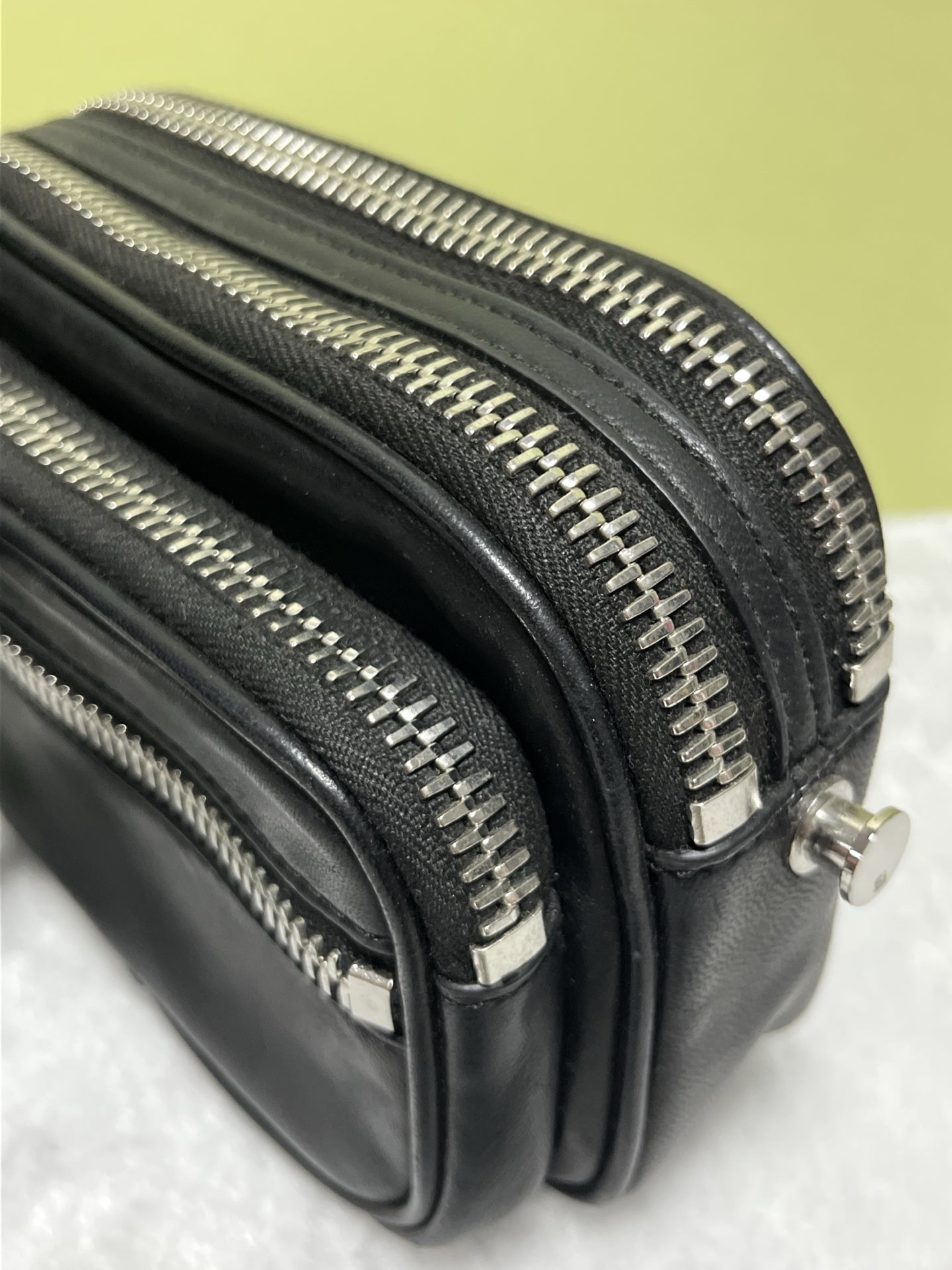 ALEXANDER WANG 亚历山大王 Black Belt Bag & Fanny Pack