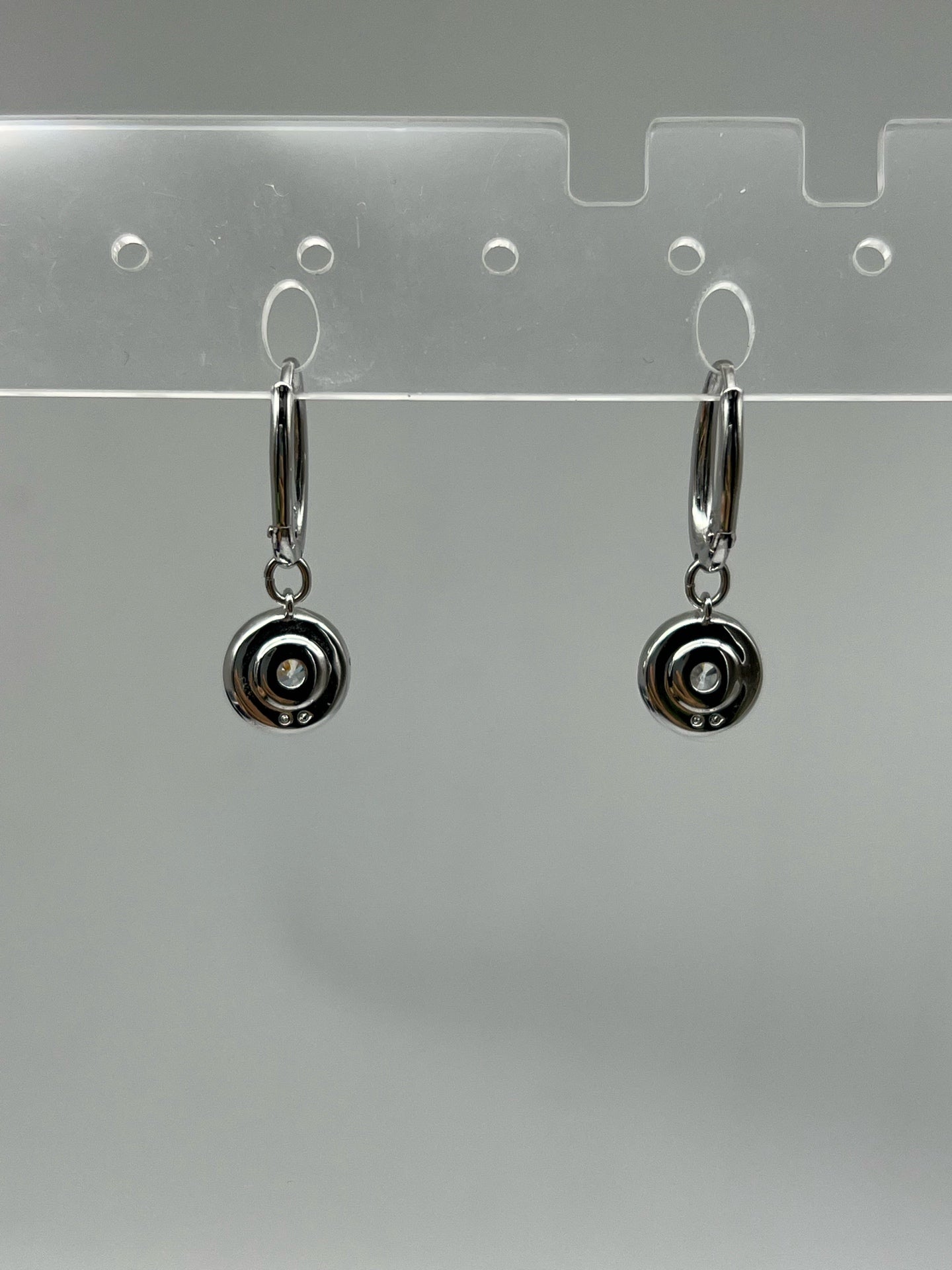 空白 Pendant