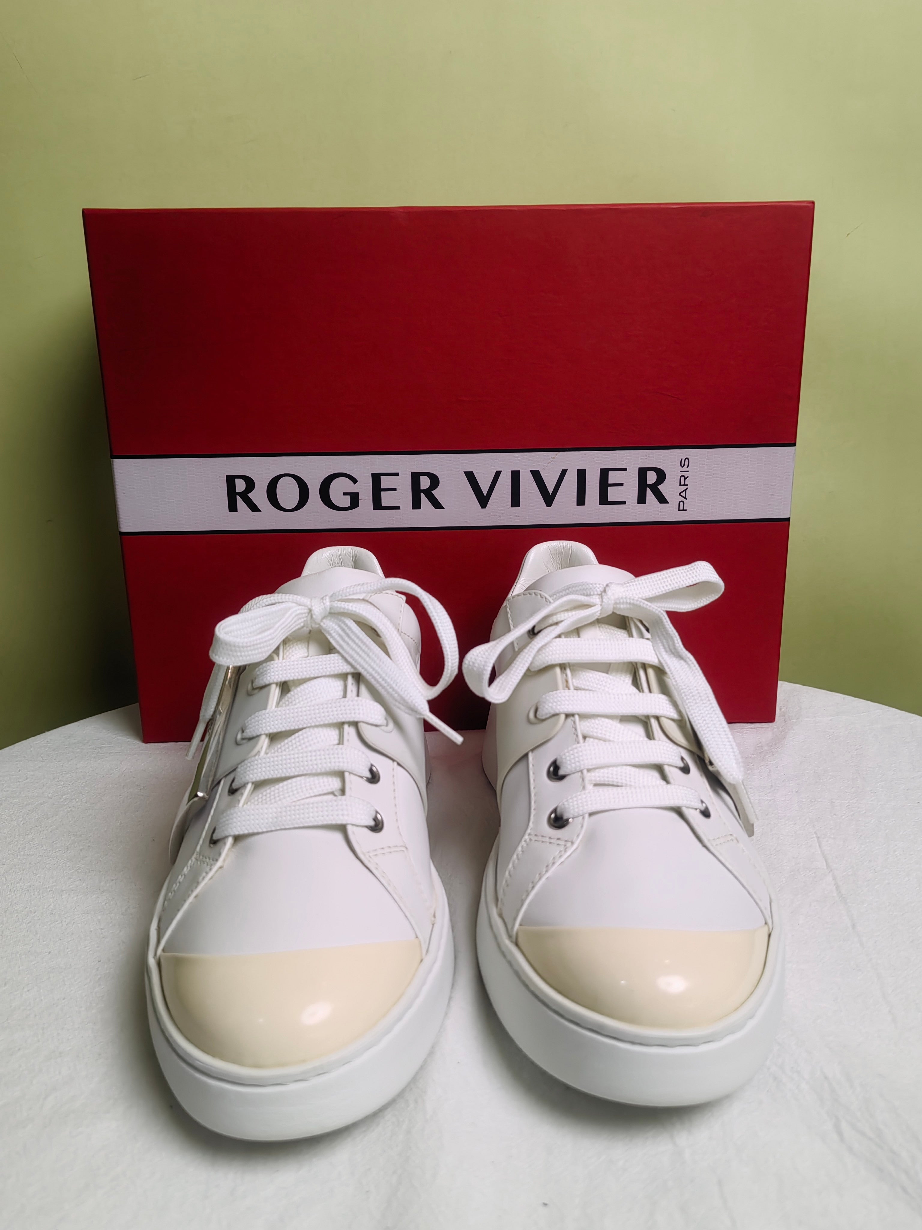 Roger Vivier Athletic sneakers 38.5