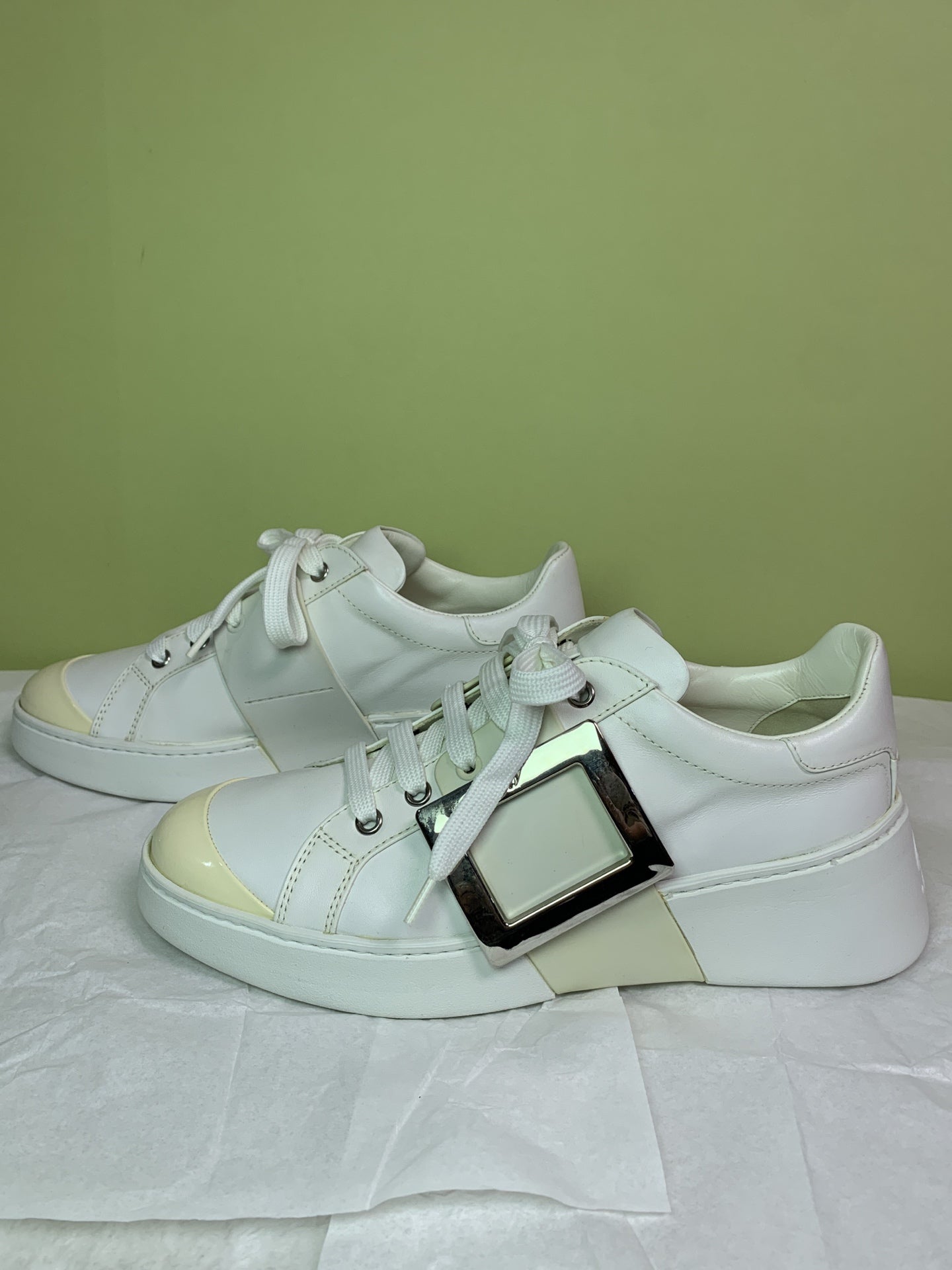 Roger Vivier Athletic sneakers 38.5