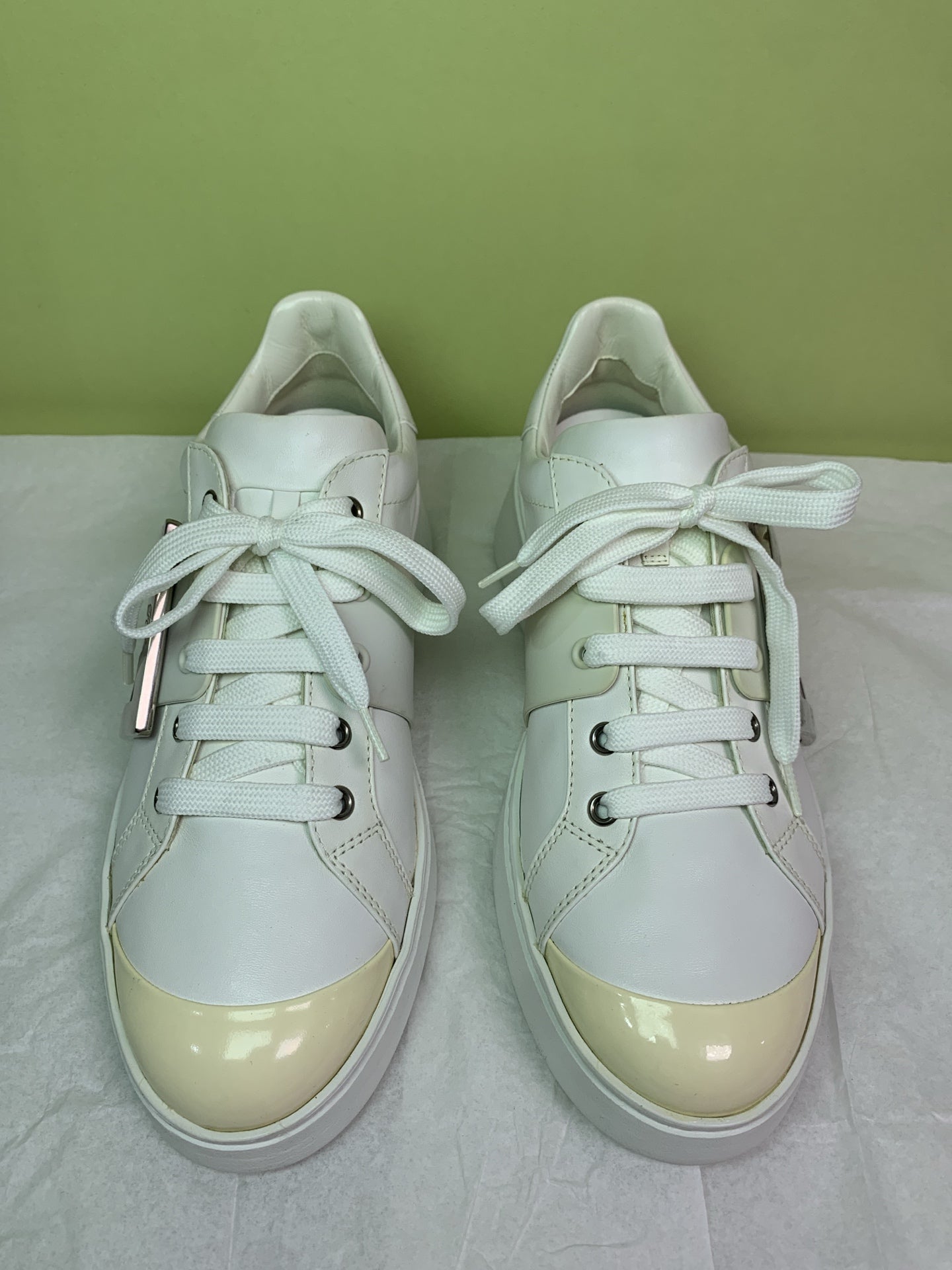 Roger Vivier Athletic sneakers 38.5