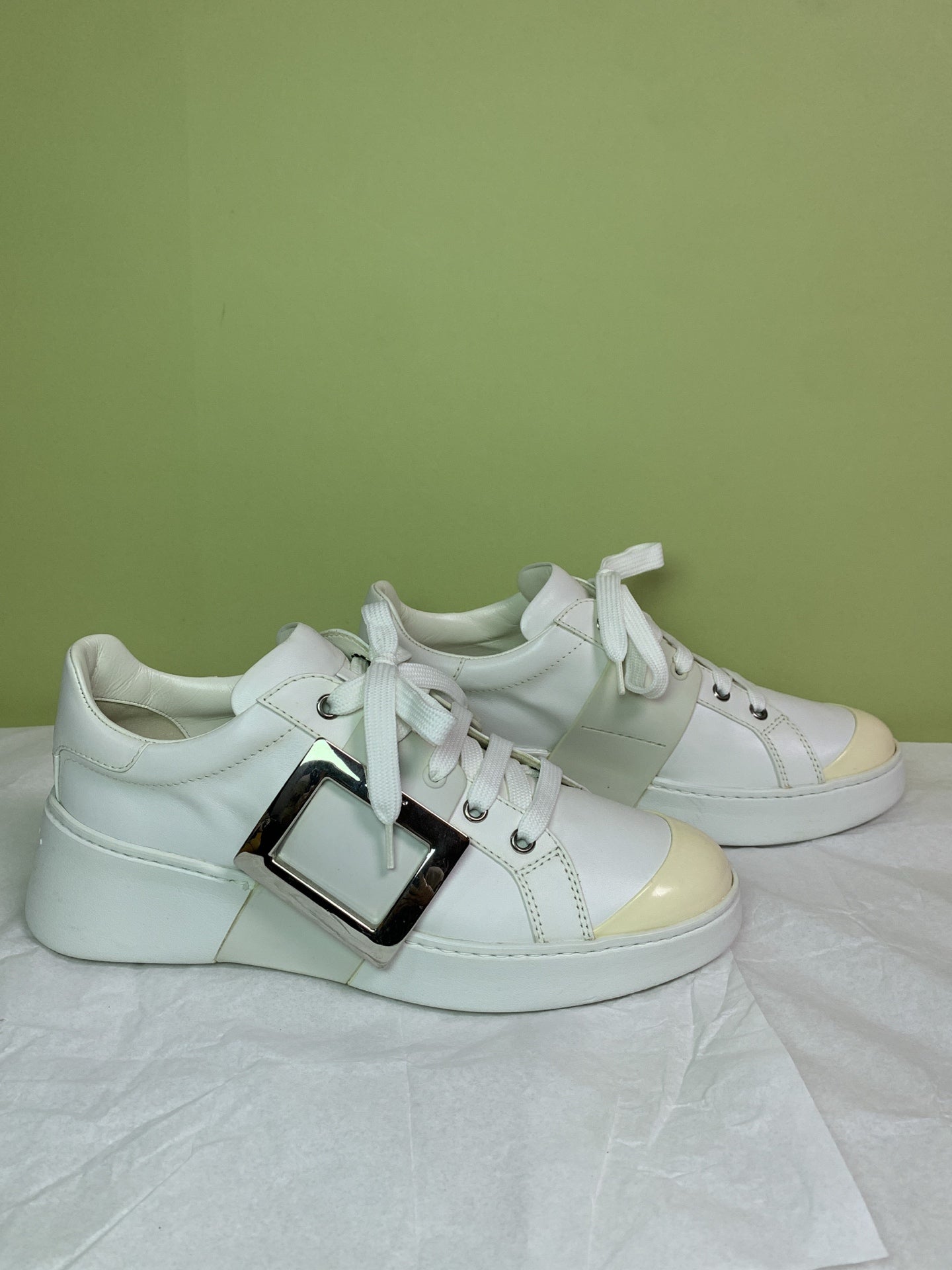 Roger Vivier Athletic sneakers 38.5