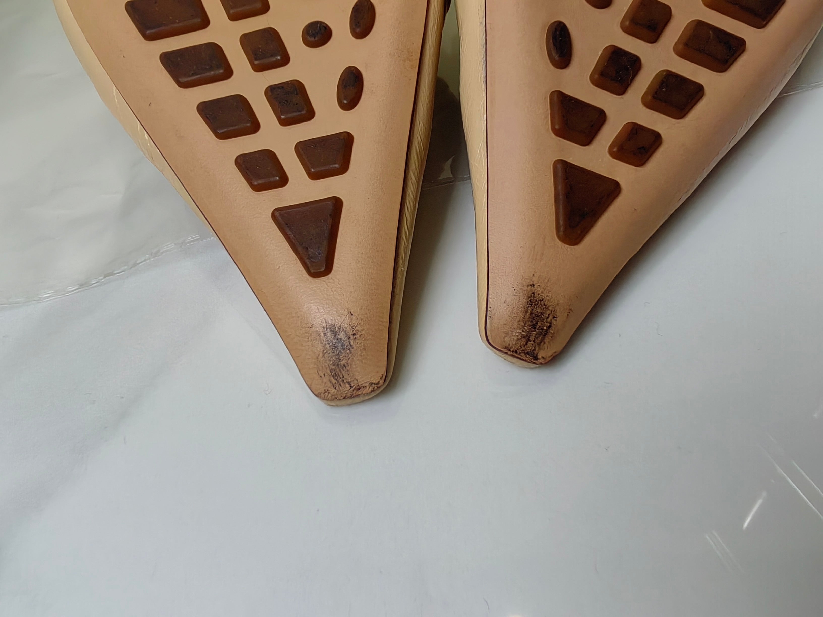 Bottega Veneta Beige