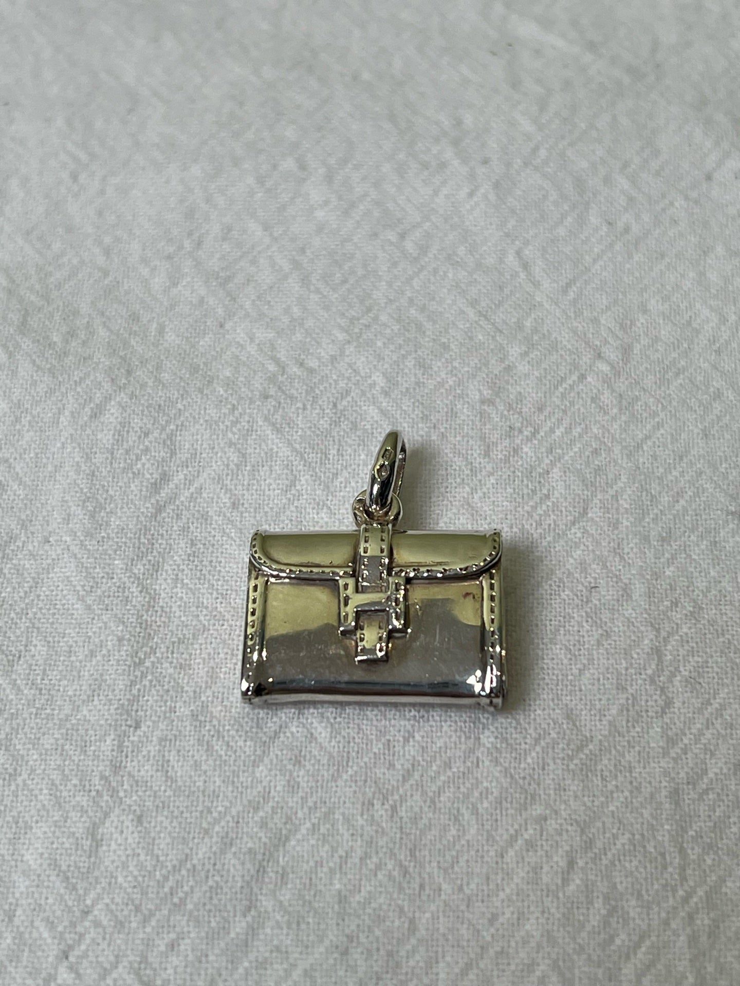 Hermes Pendant