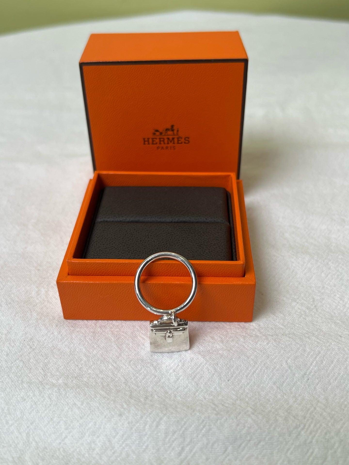 Hermes Ring