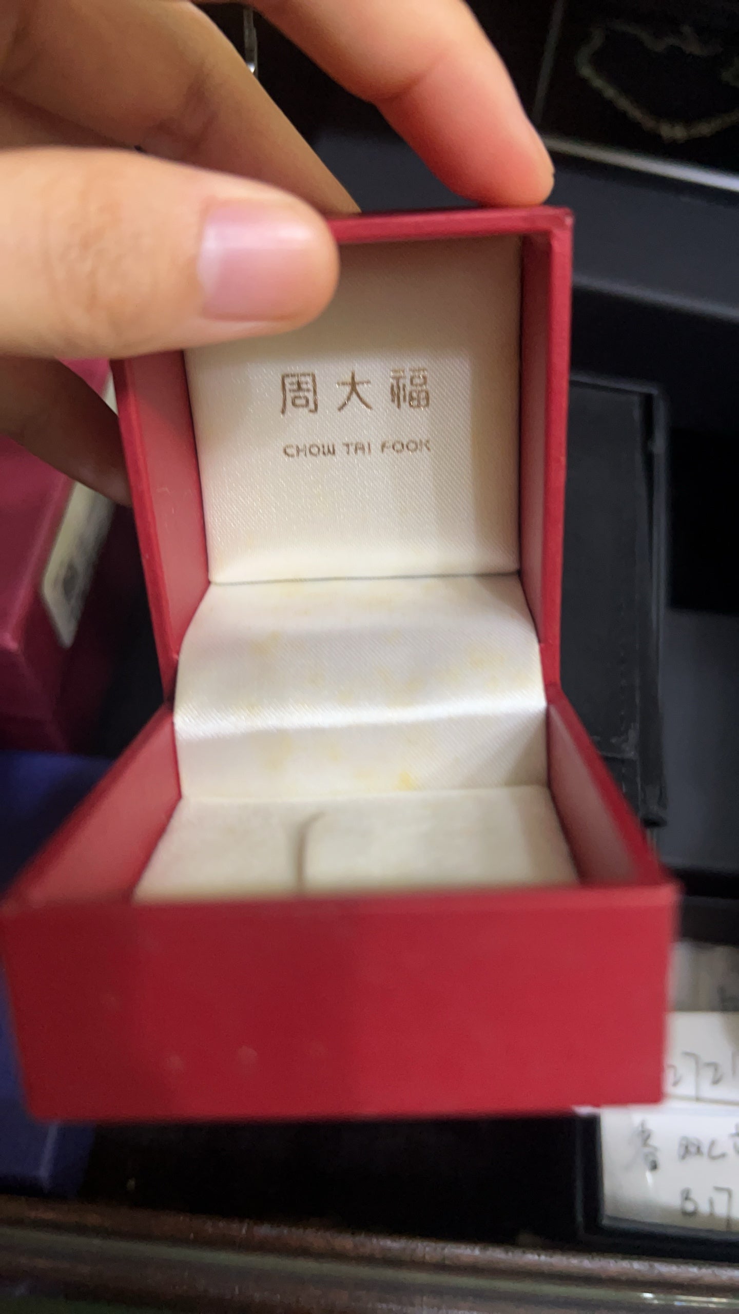 空白 Necklace