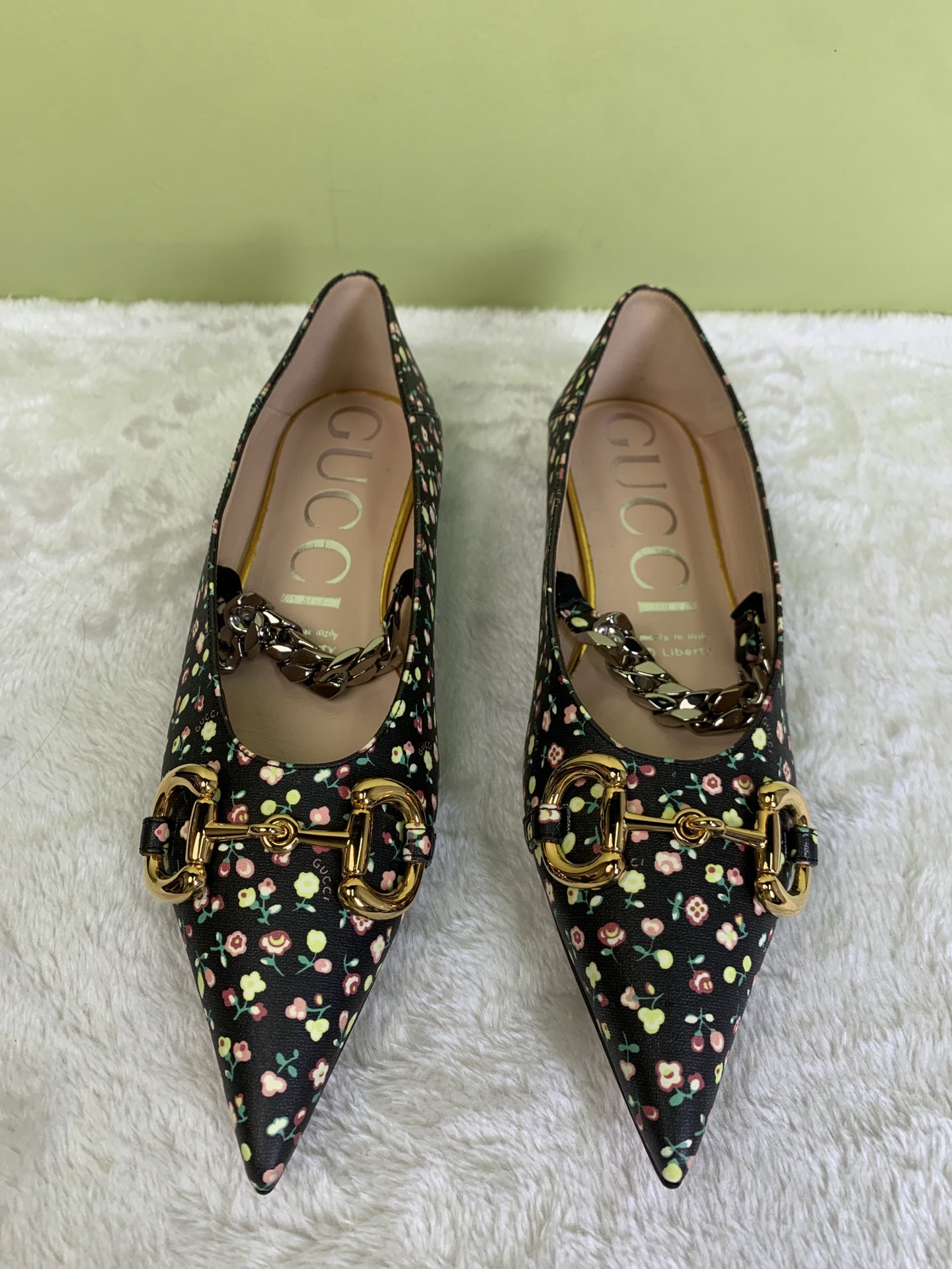 Gucci