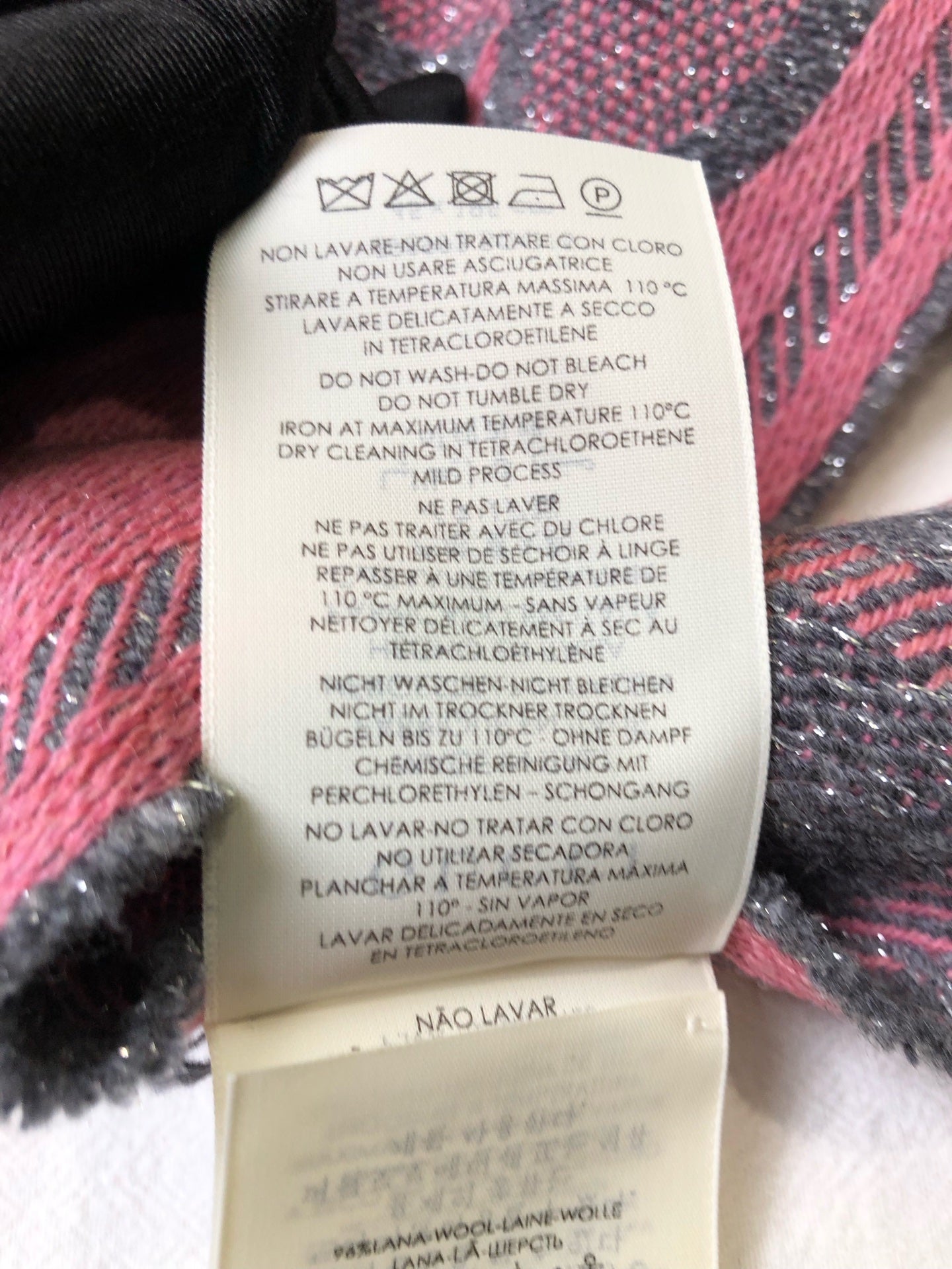 Gucci Silver Scarf