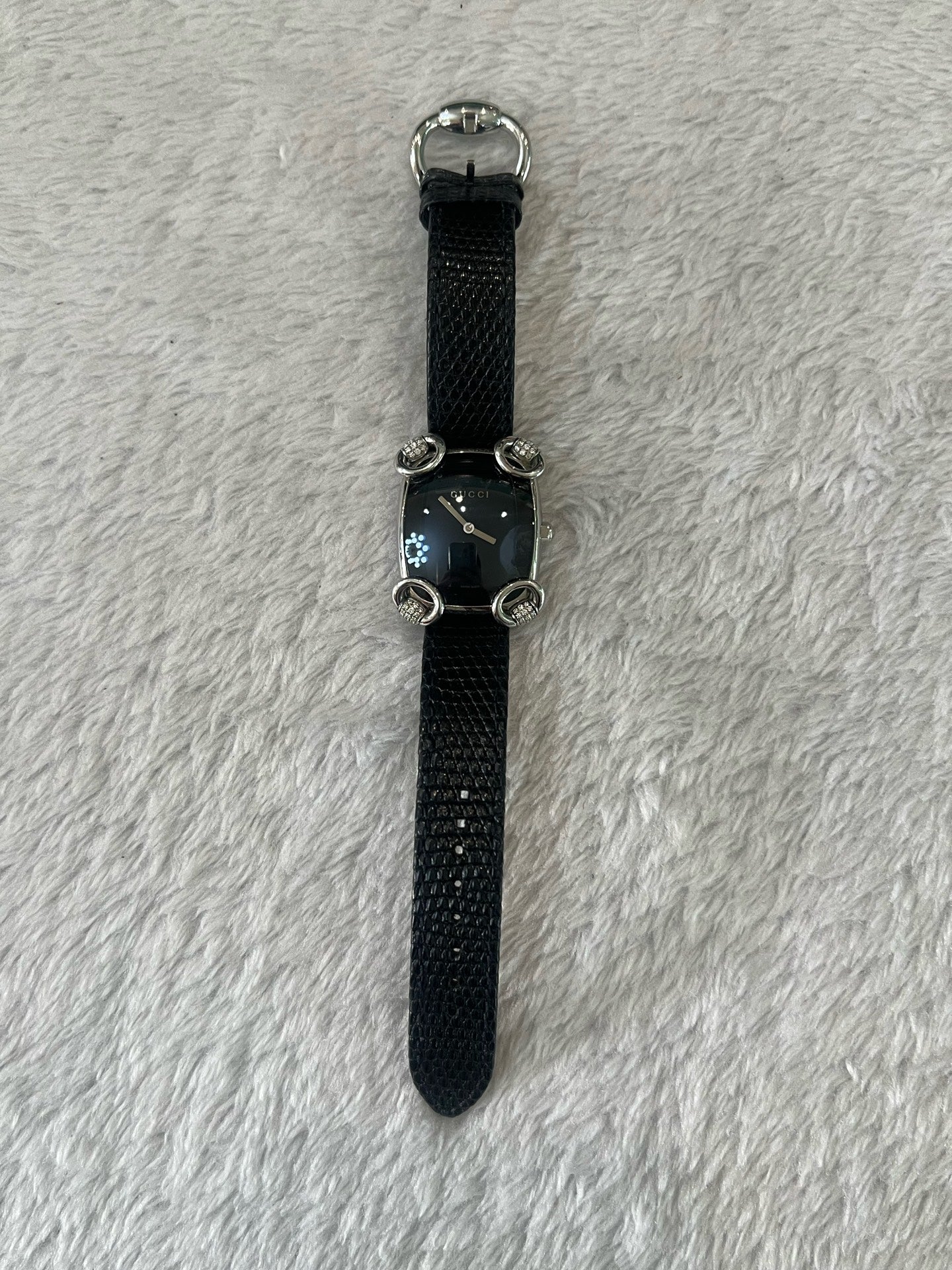 Gucci Quartz watch