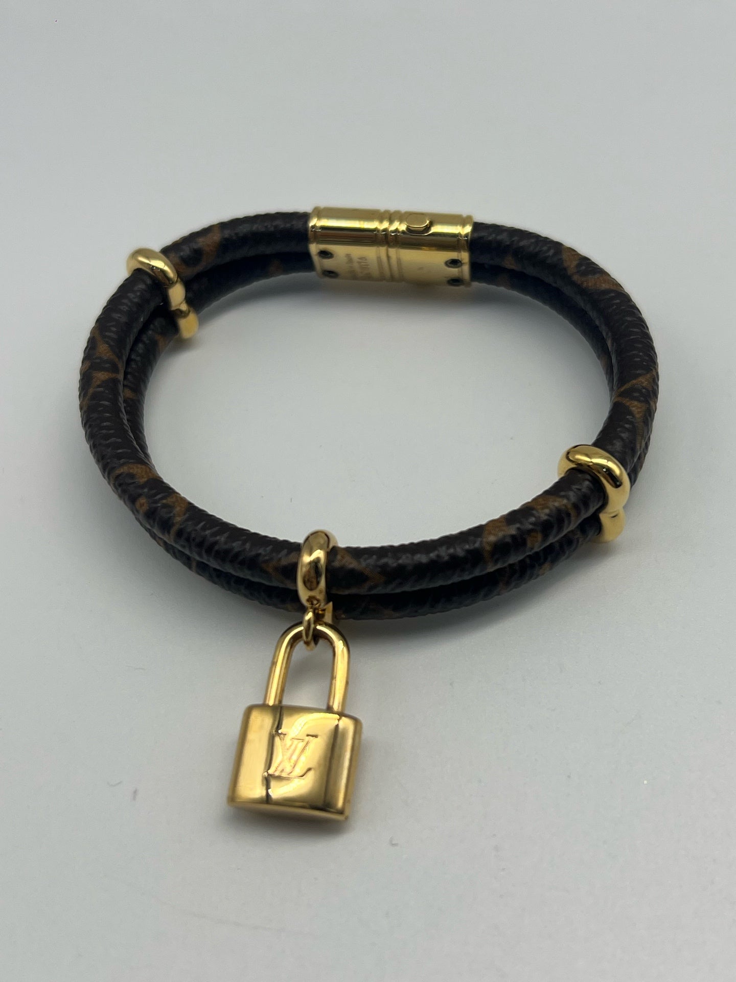 Louis Vuitton Gold Bangle