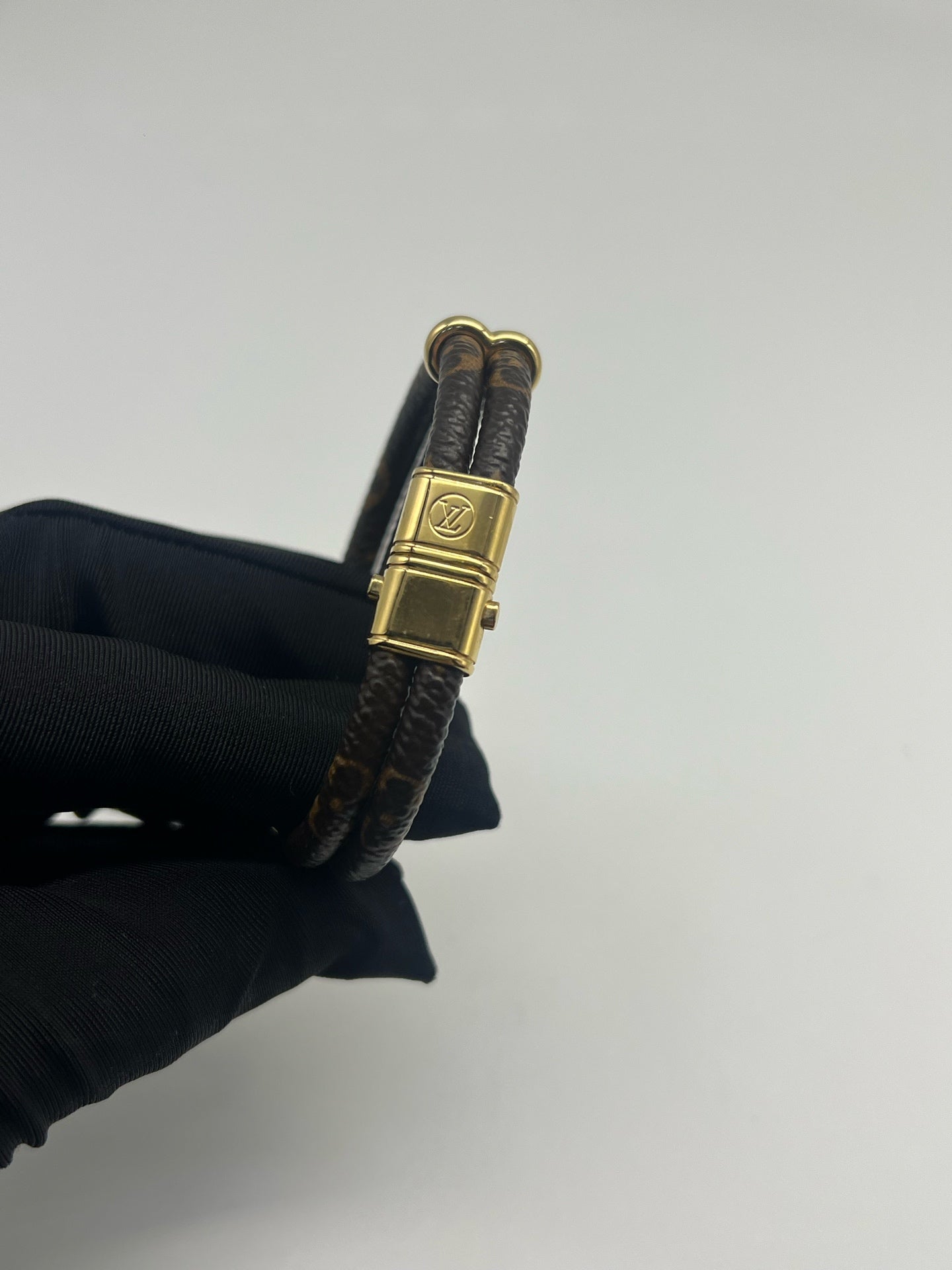 Louis Vuitton Gold Bangle