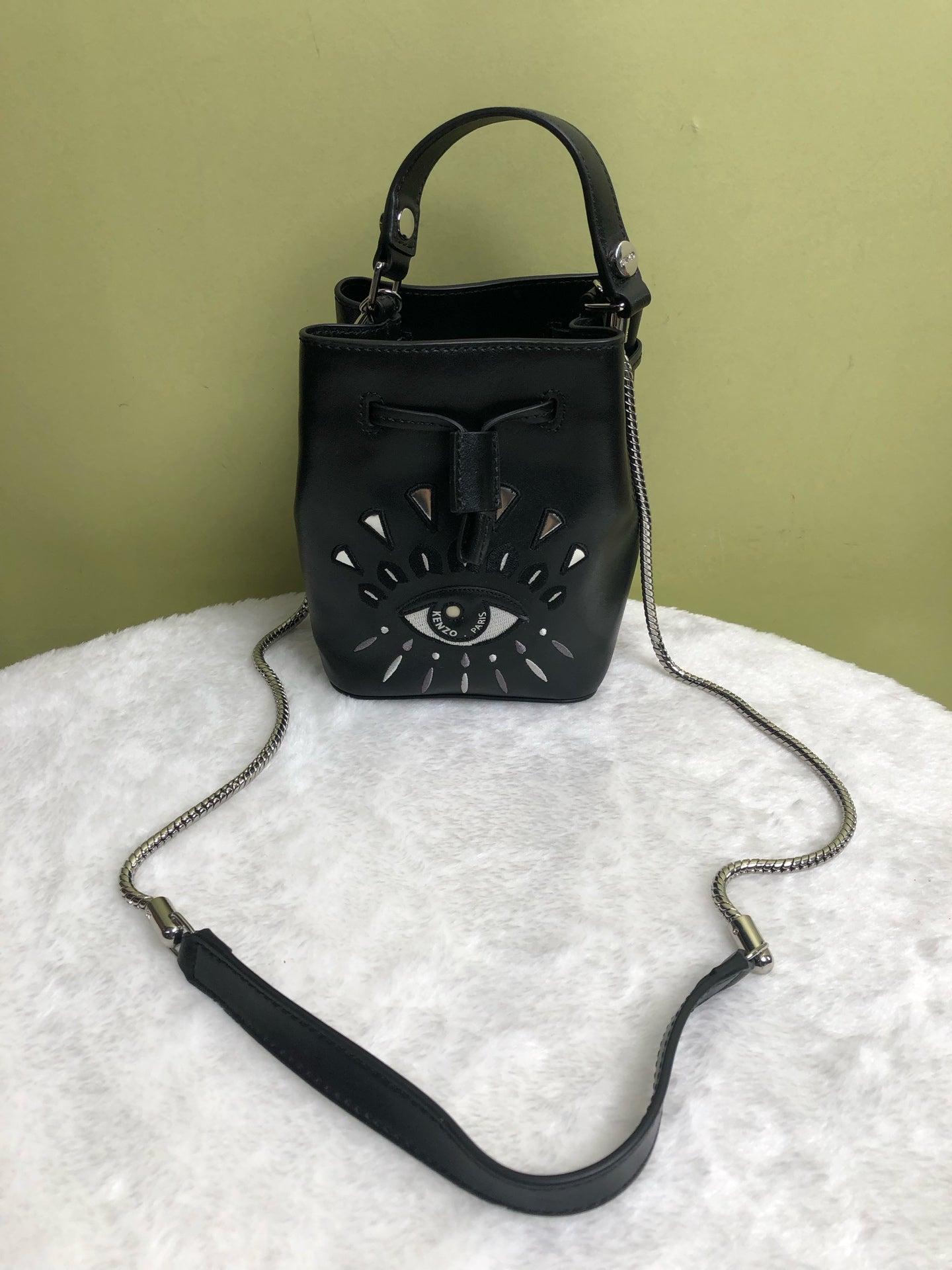 KENZO/肯佐 Black Bucket & Drawstring Bag