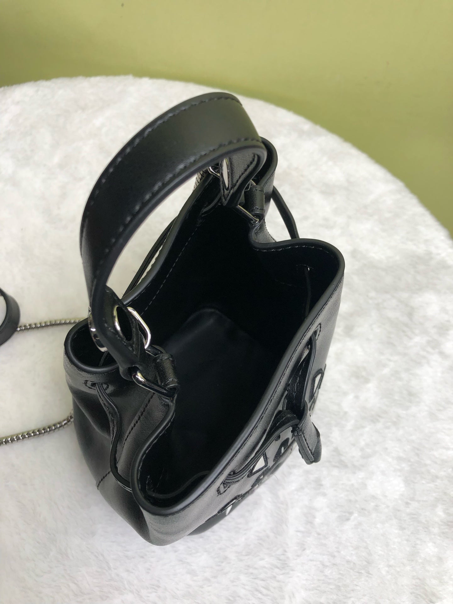 KENZO/肯佐 Black Bucket & Drawstring Bag