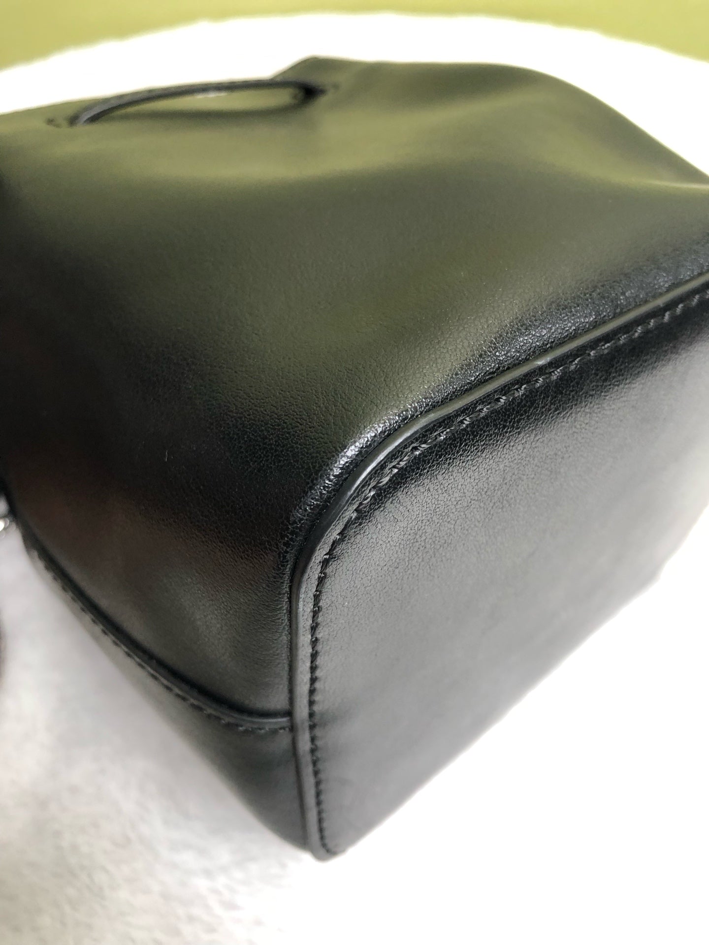 KENZO/肯佐 Black Bucket & Drawstring Bag