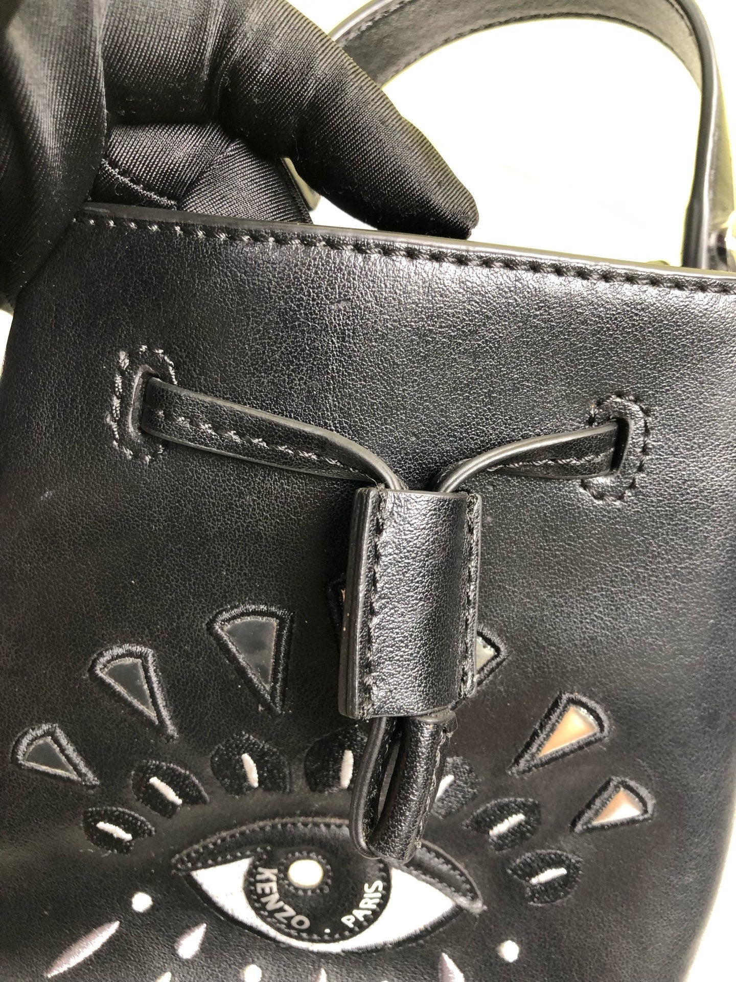 KENZO/肯佐 Black Bucket & Drawstring Bag