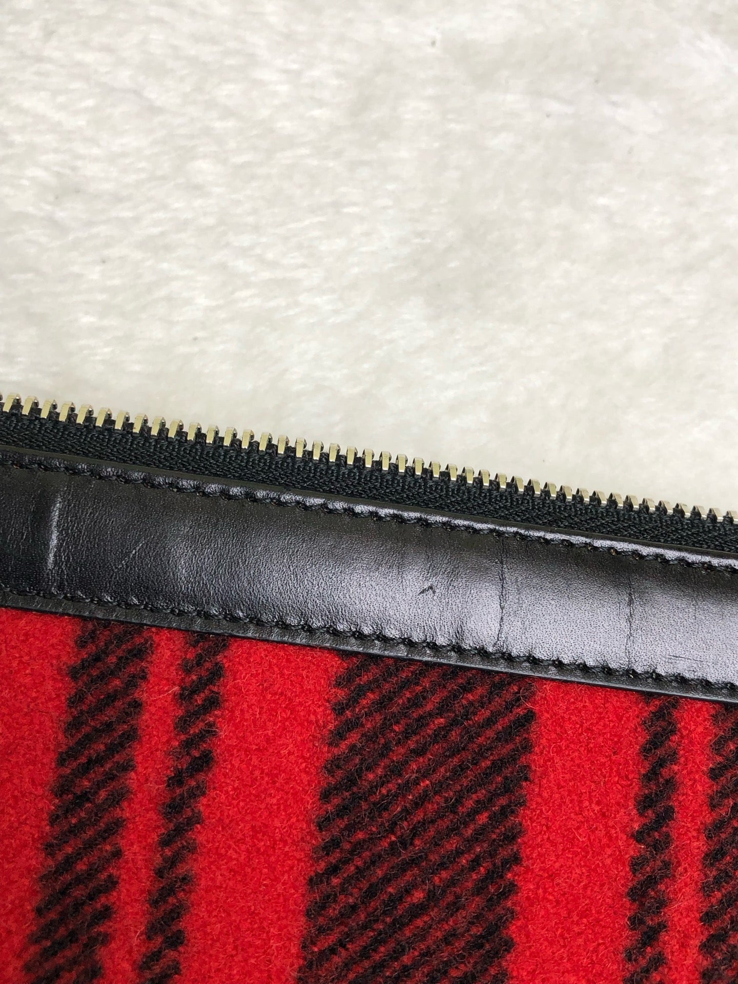 Saint laurent Red Clutch